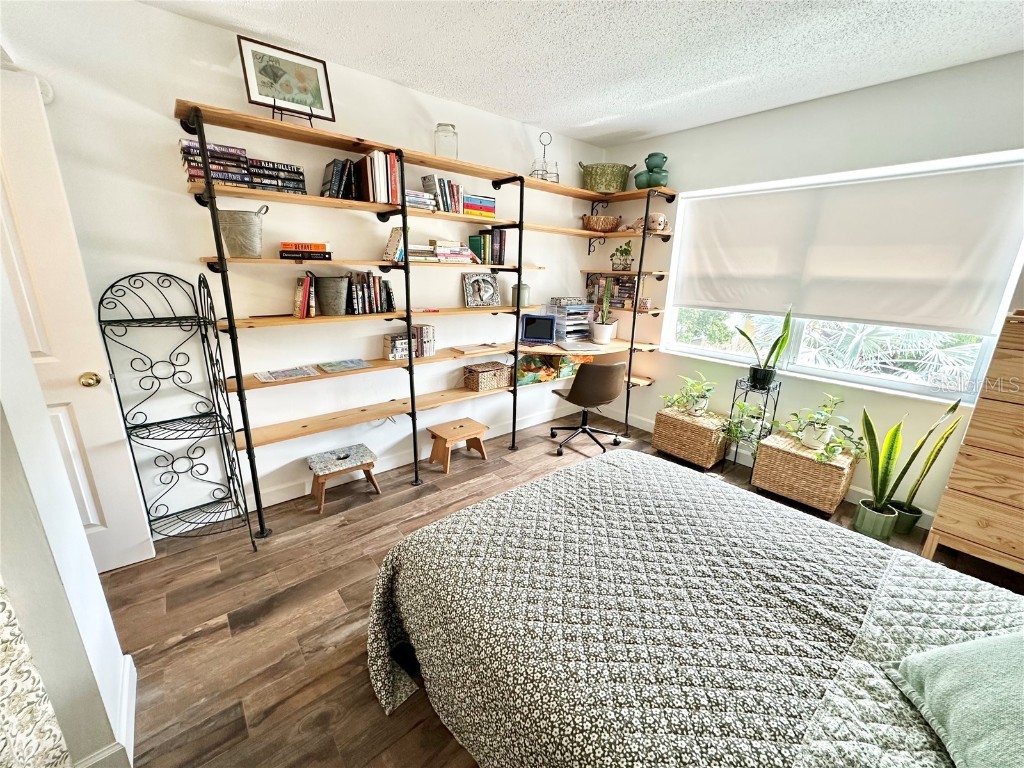 100 Waverly Way #303 Clearwater FL 33756 TB8448471 image48