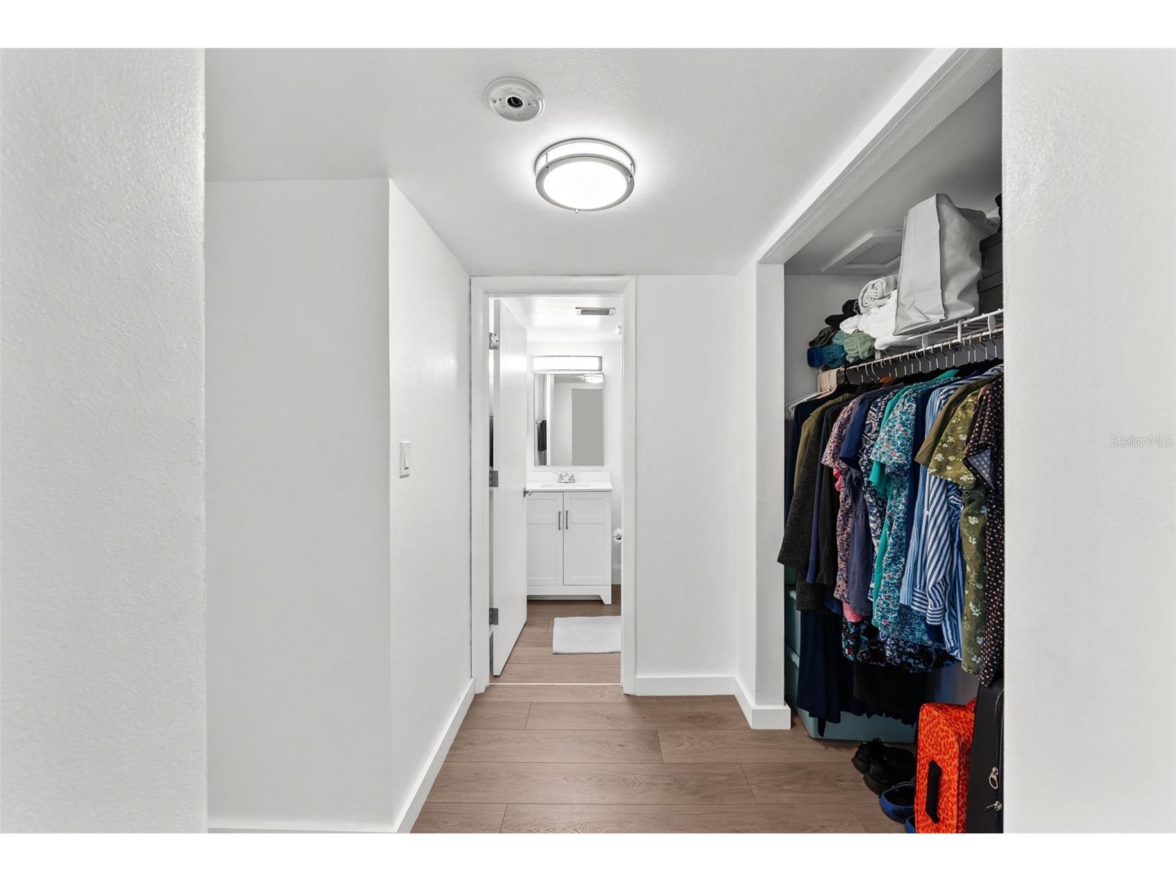 100 Waverly Way #403 Clearwater FL 33756 TB8420485 image17