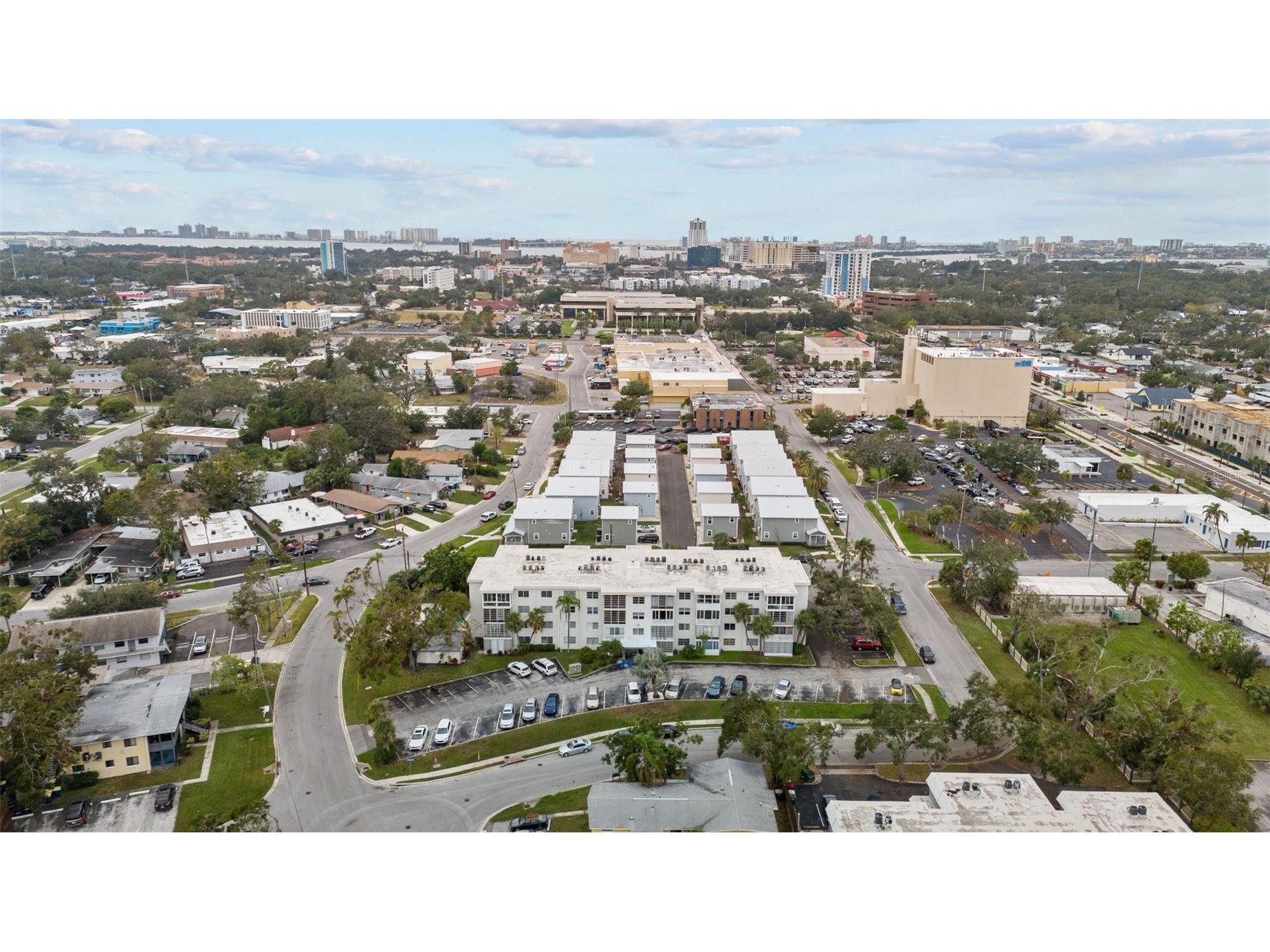 100 Waverly Way #403 Clearwater FL 33756 TB8420485 image4