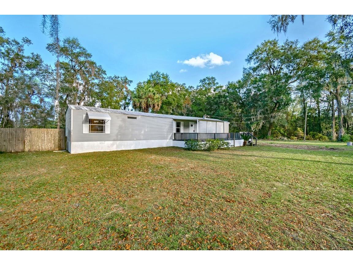 100 Willow Street Satsuma FL 32189 O6077011 image1