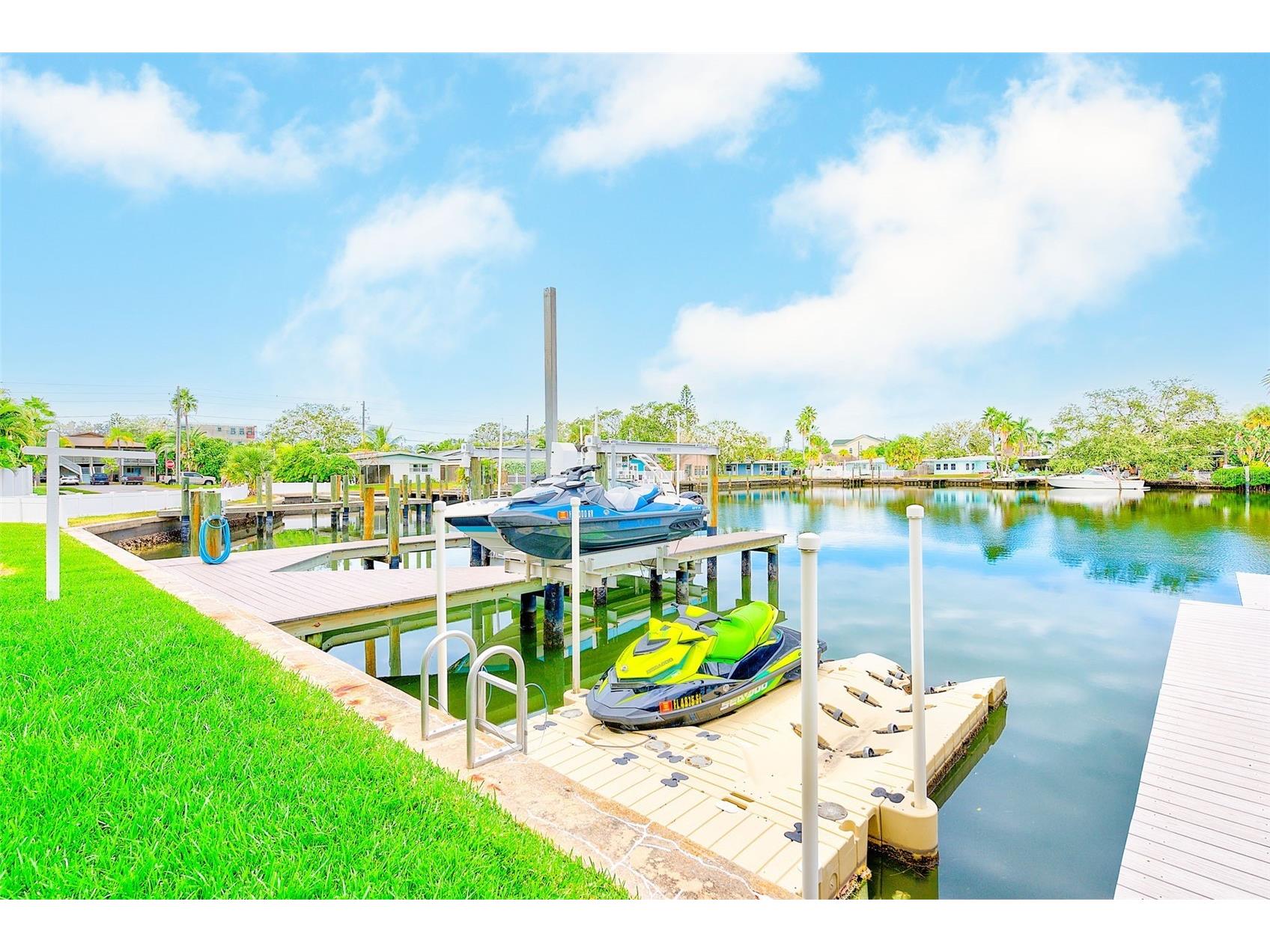 100 Windrush Boulevard #2 Indian Rocks Beach FL 33785 - PINELLAS COUNTY INTRACOASTAL TB8441049 image49