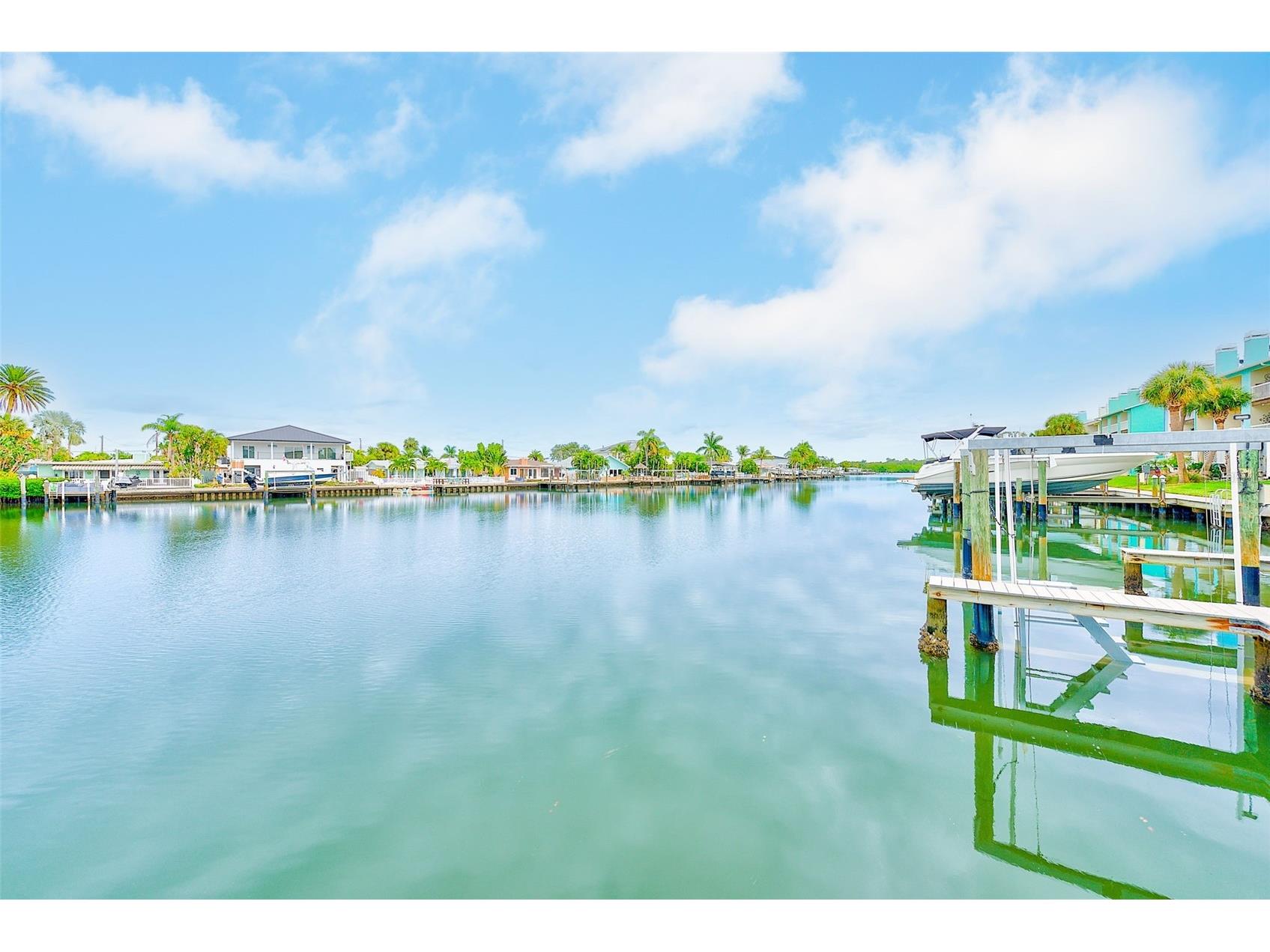 100 Windrush Boulevard #2 Indian Rocks Beach FL 33785 - PINELLAS COUNTY INTRACOASTAL TB8441049 image50