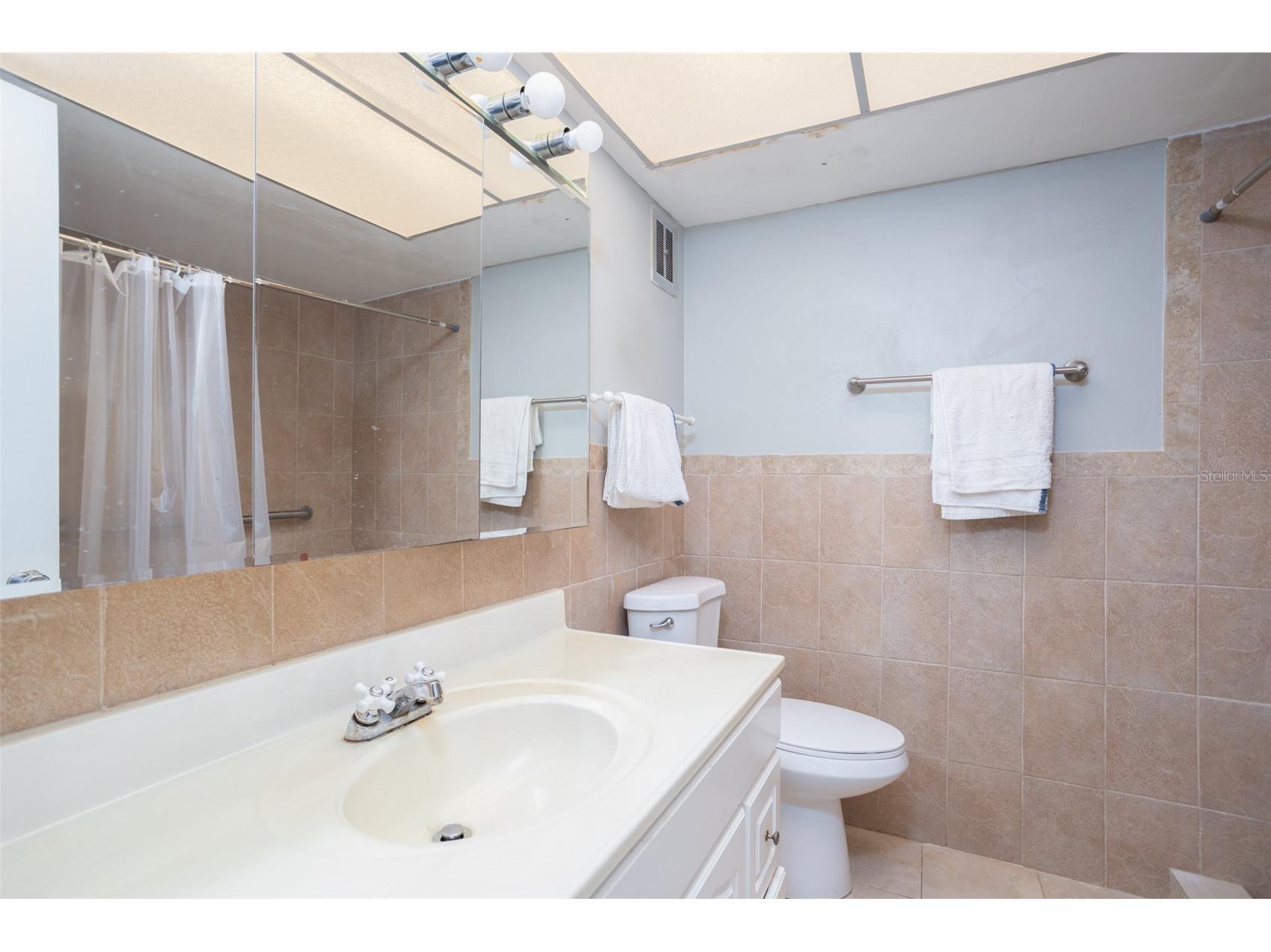 1000 49th Street N #115 Saint Petersburg FL 33710 TB8473603 image10