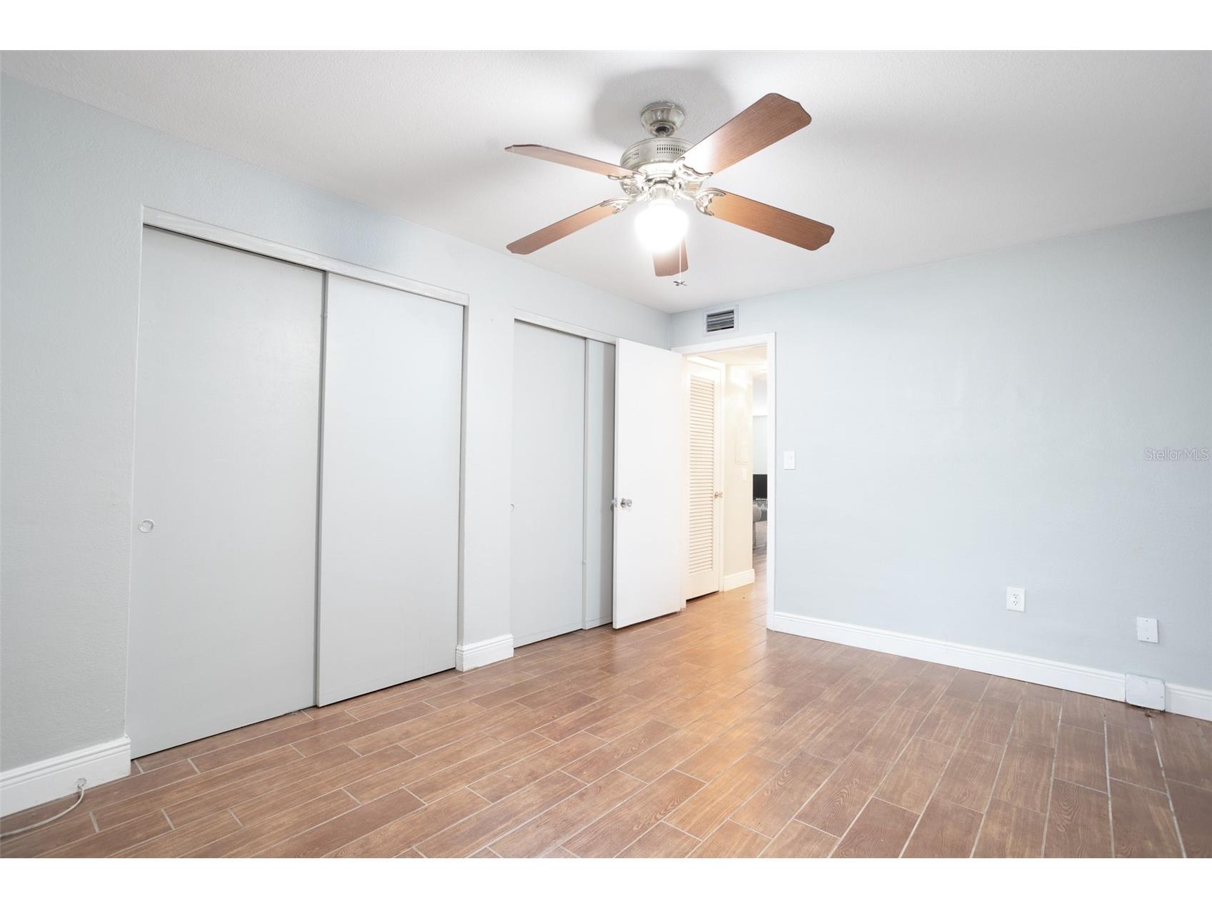 1000 49th Street N #115 Saint Petersburg FL 33710 TB8473603 image11