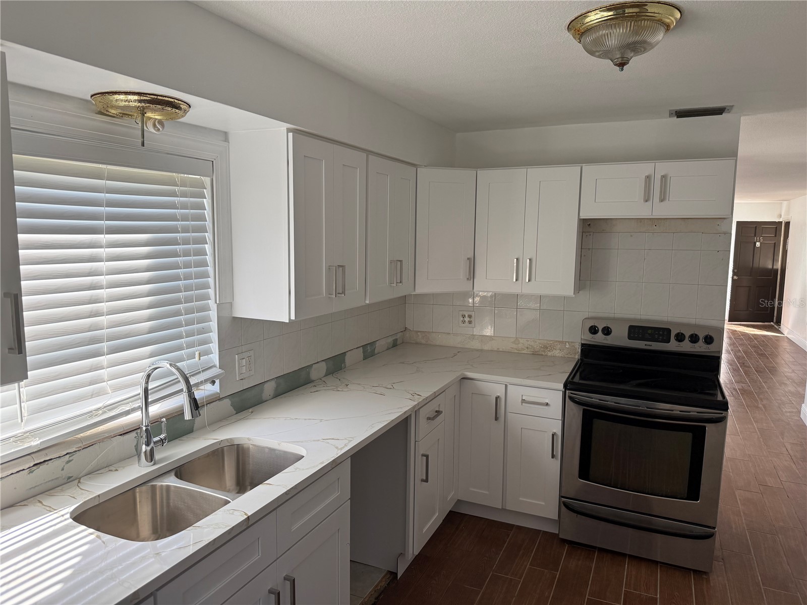 1000 49th Street N #115 Saint Petersburg FL 33710 TB8473603 image8