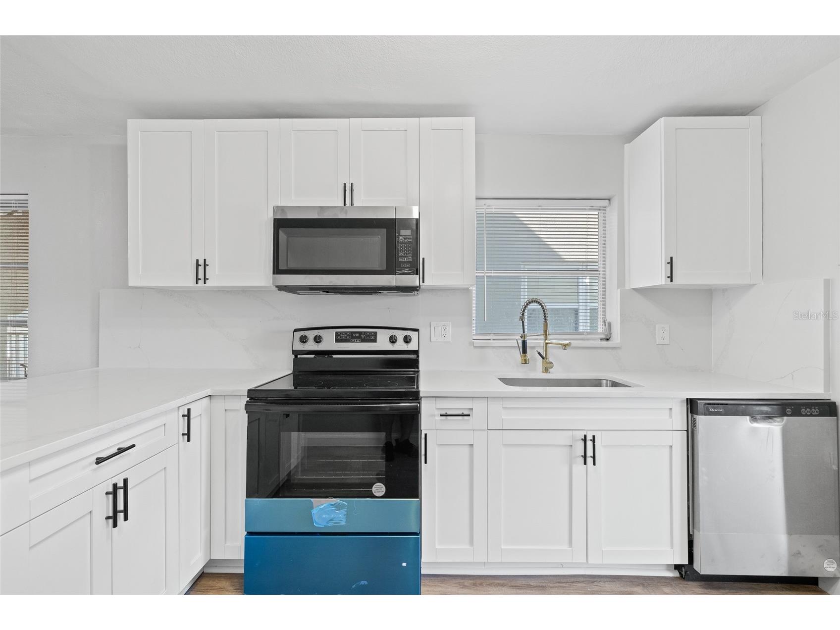 1000 49th Street N #214 Saint Petersburg FL 33710 TB8469369 image10