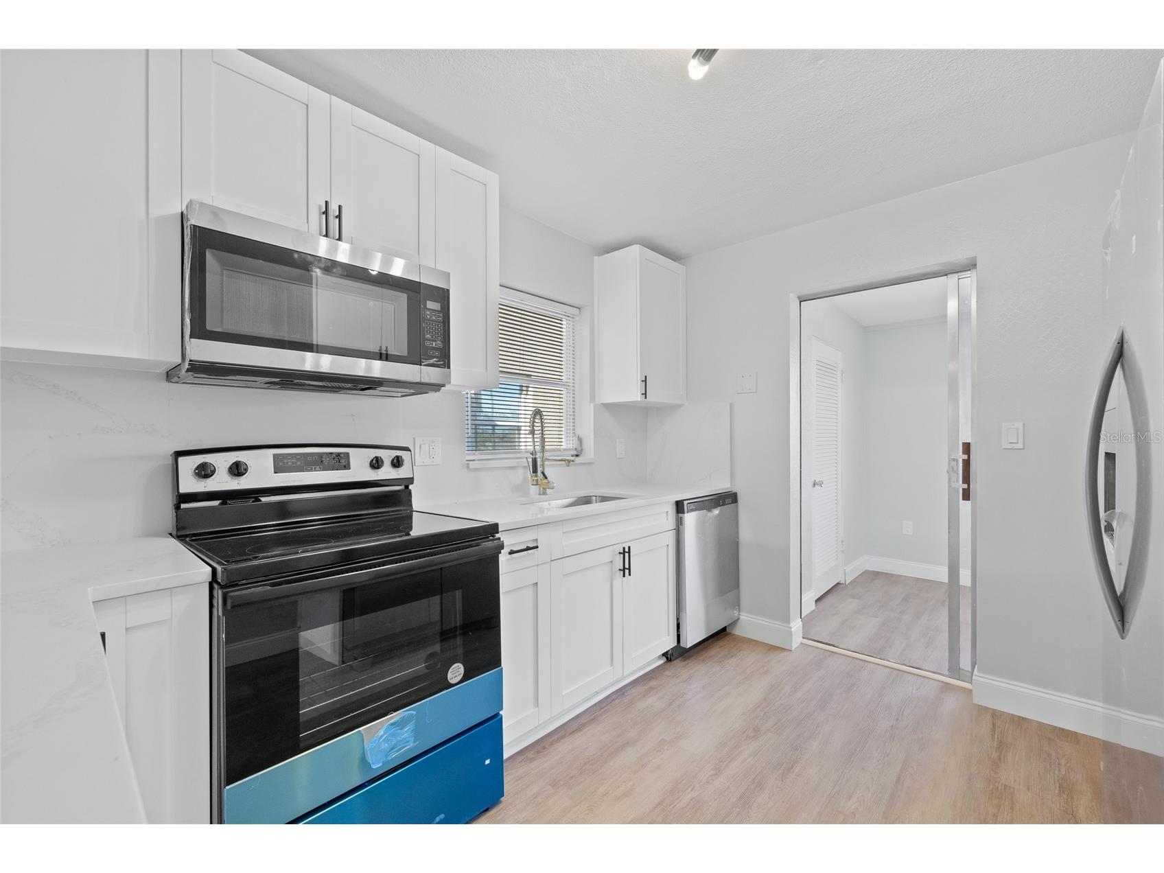 1000 49th Street N #214 Saint Petersburg FL 33710 TB8469369 image11