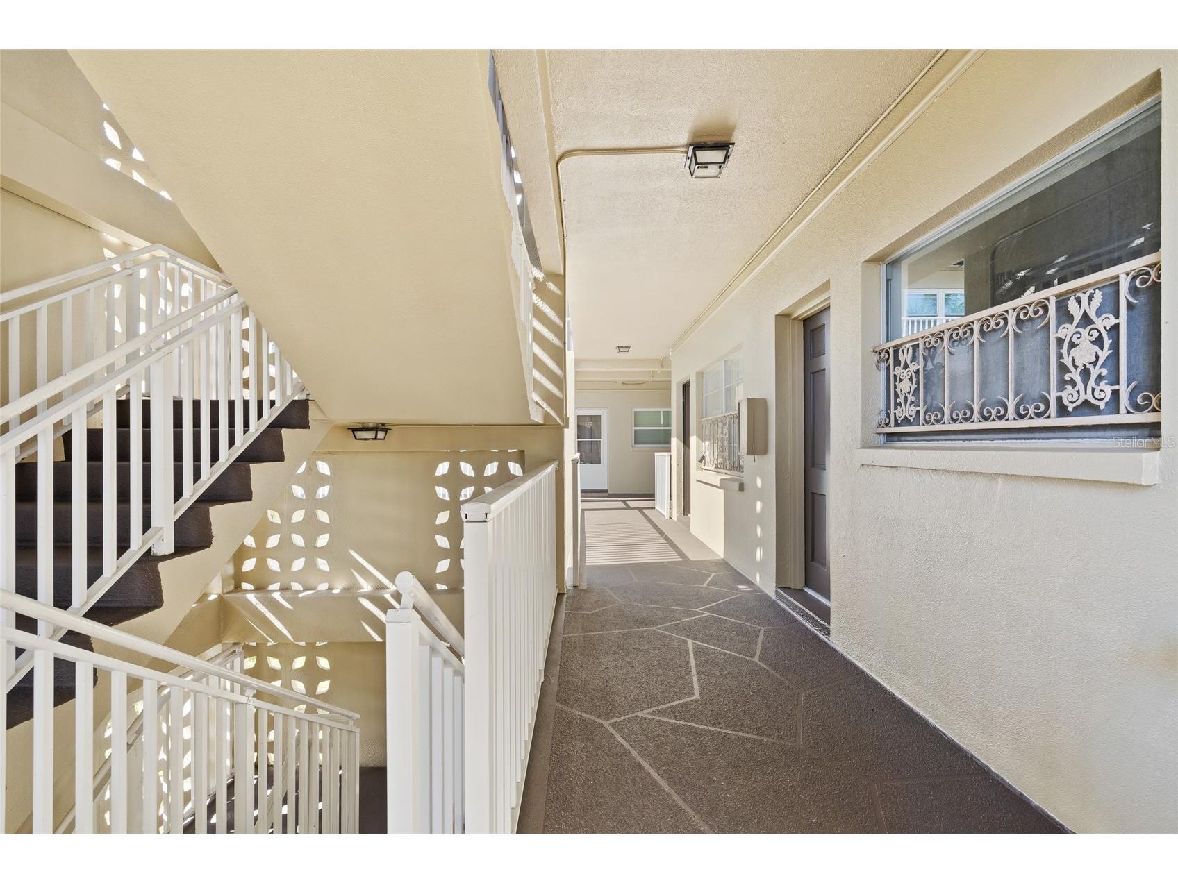 1000 49th Street N #214 Saint Petersburg FL 33710 TB8469369 image25