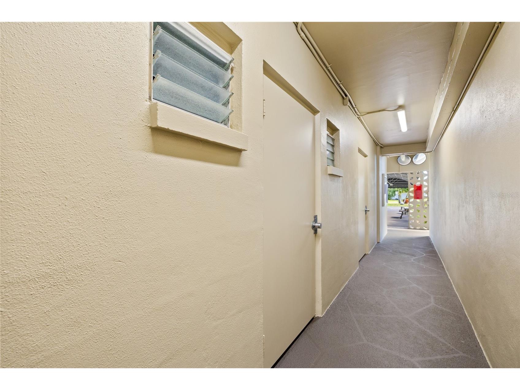 1000 49th Street N #214 Saint Petersburg FL 33710 TB8469369 image27