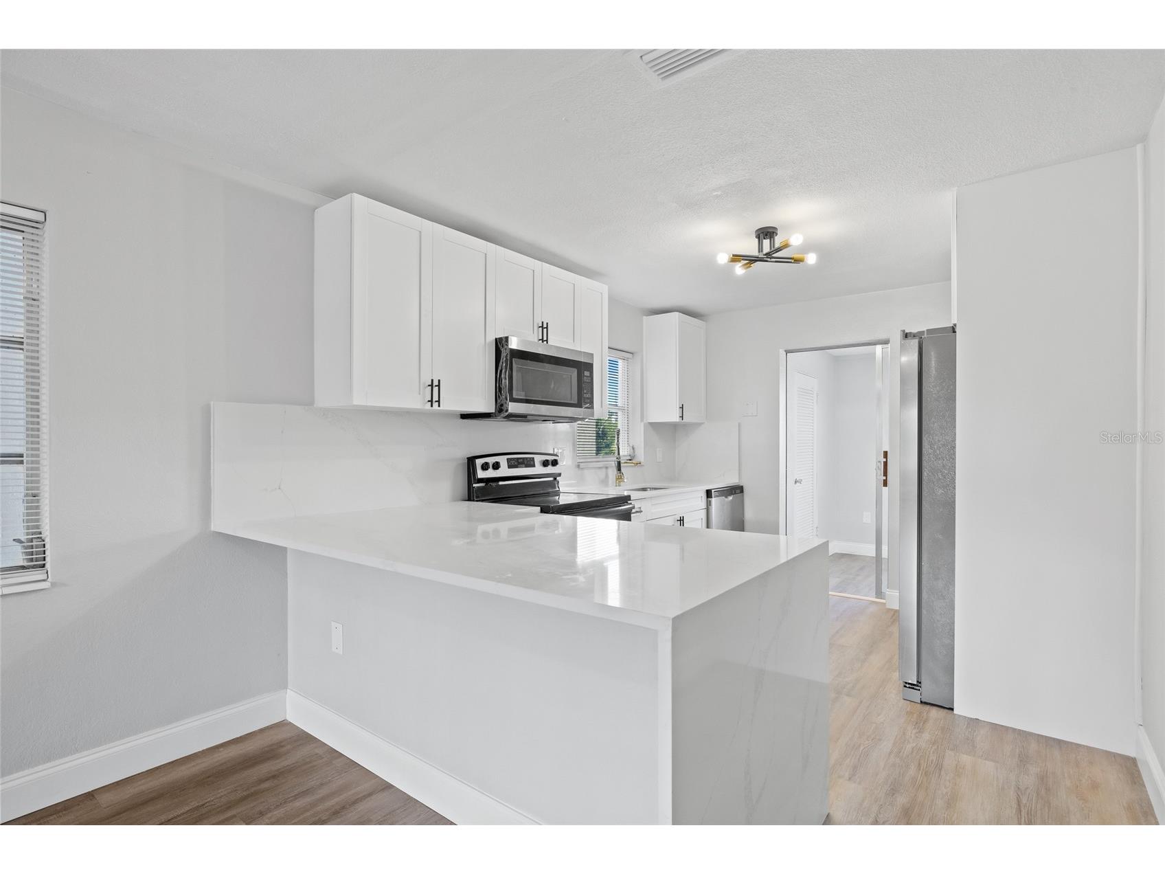 1000 49th Street N #214 Saint Petersburg FL 33710 TB8469369 image6