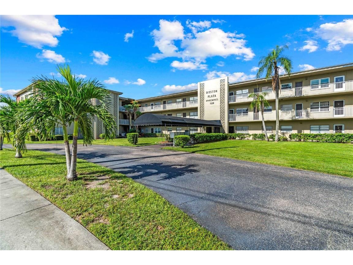 1000 49th Street N #309 Saint Petersburg FL 33710 TB8429802 image1