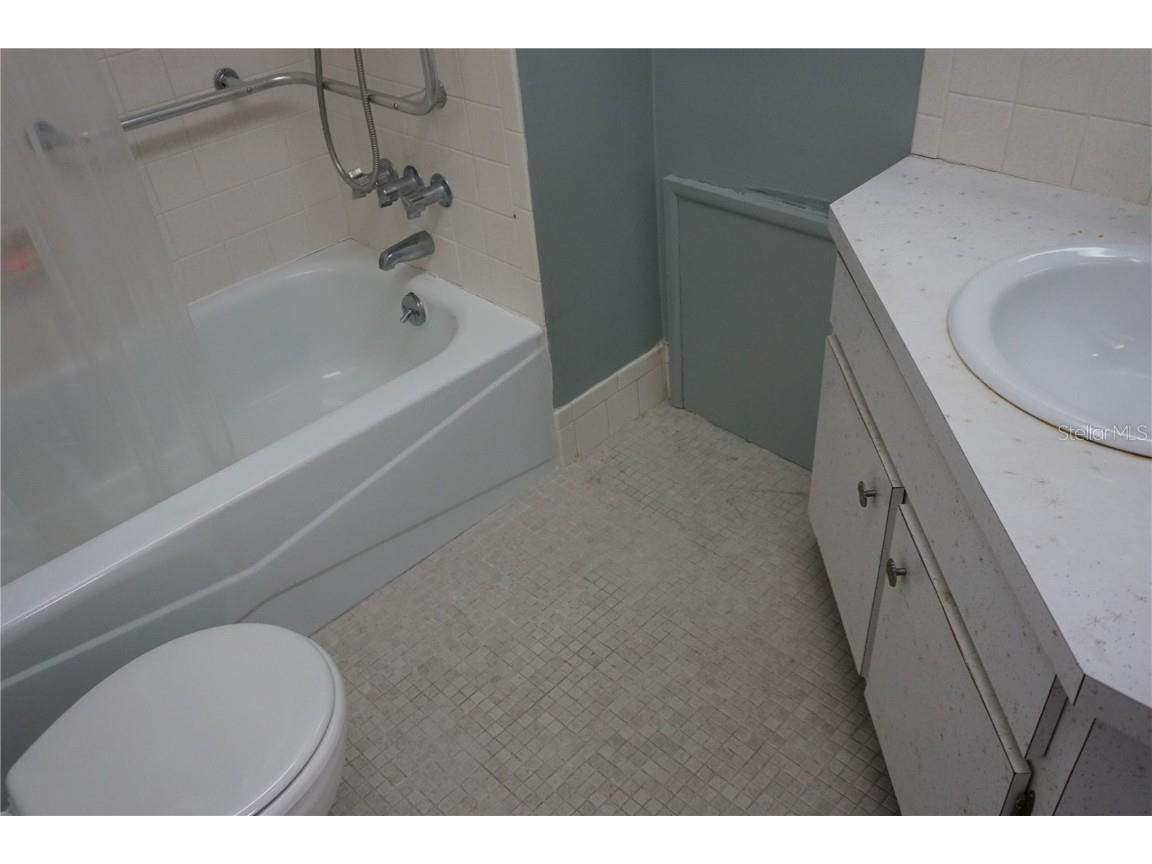 1000 49th Street N #311 Saint Petersburg FL 33710 TB8439551 image15