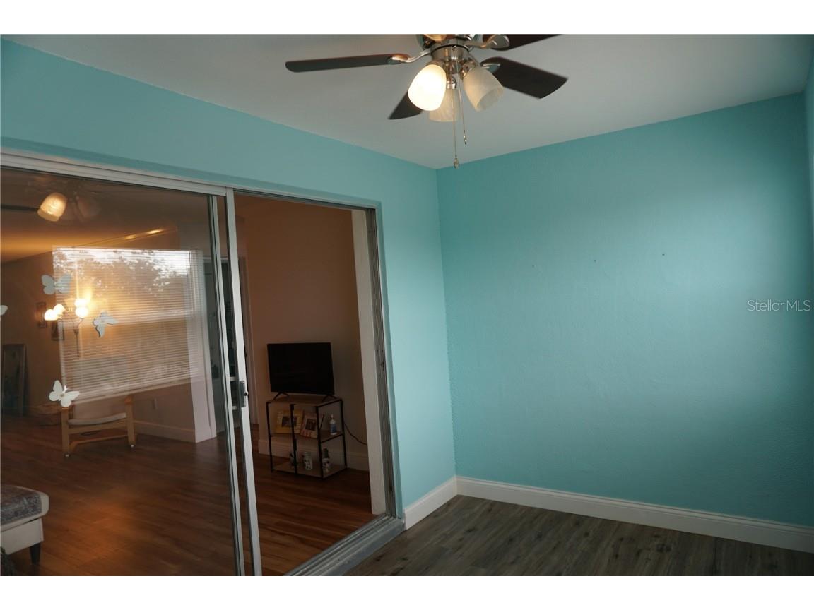 1000 49th Street N #311 Saint Petersburg FL 33710 TB8439551 image19