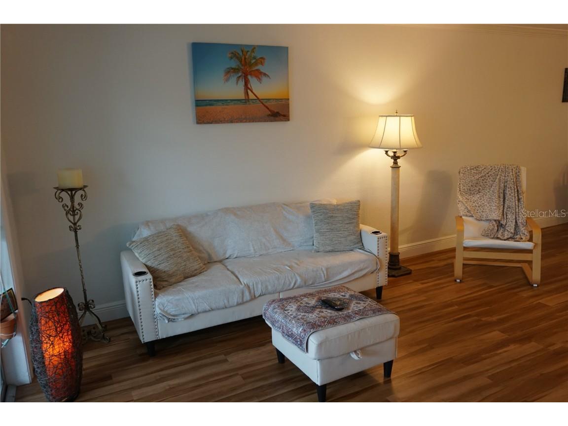 1000 49th Street N #311 Saint Petersburg FL 33710 TB8439551 image4