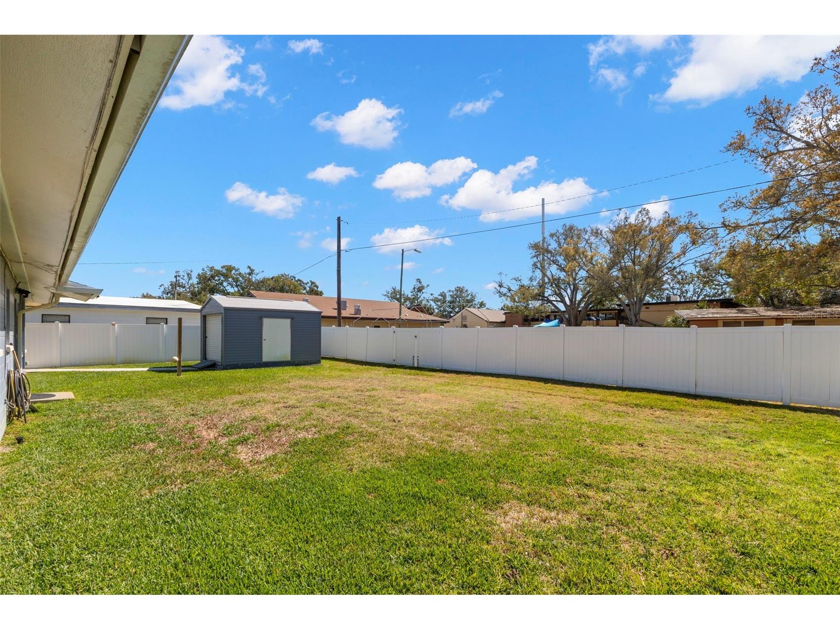 1000 59th Avenue S Saint Petersburg FL 33705 TB8479812 image17