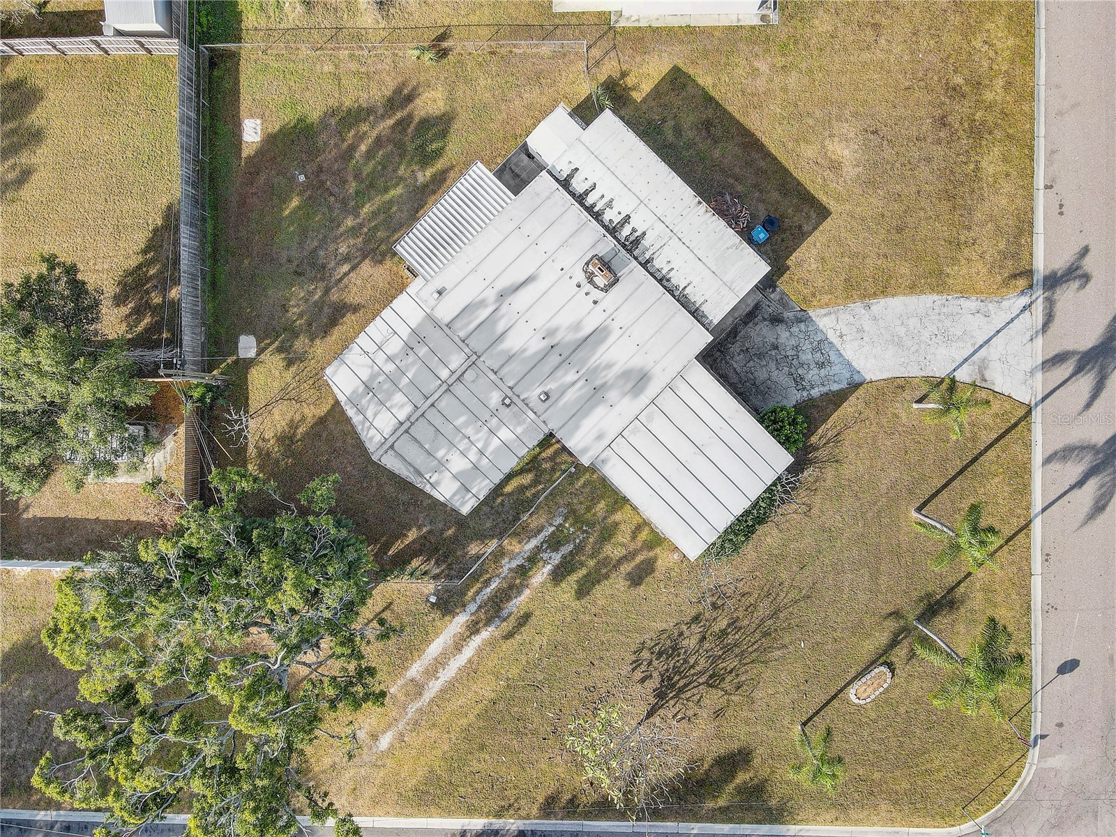 1000 61st Avenue N Saint Petersburg FL 33703 TB8454477 image5