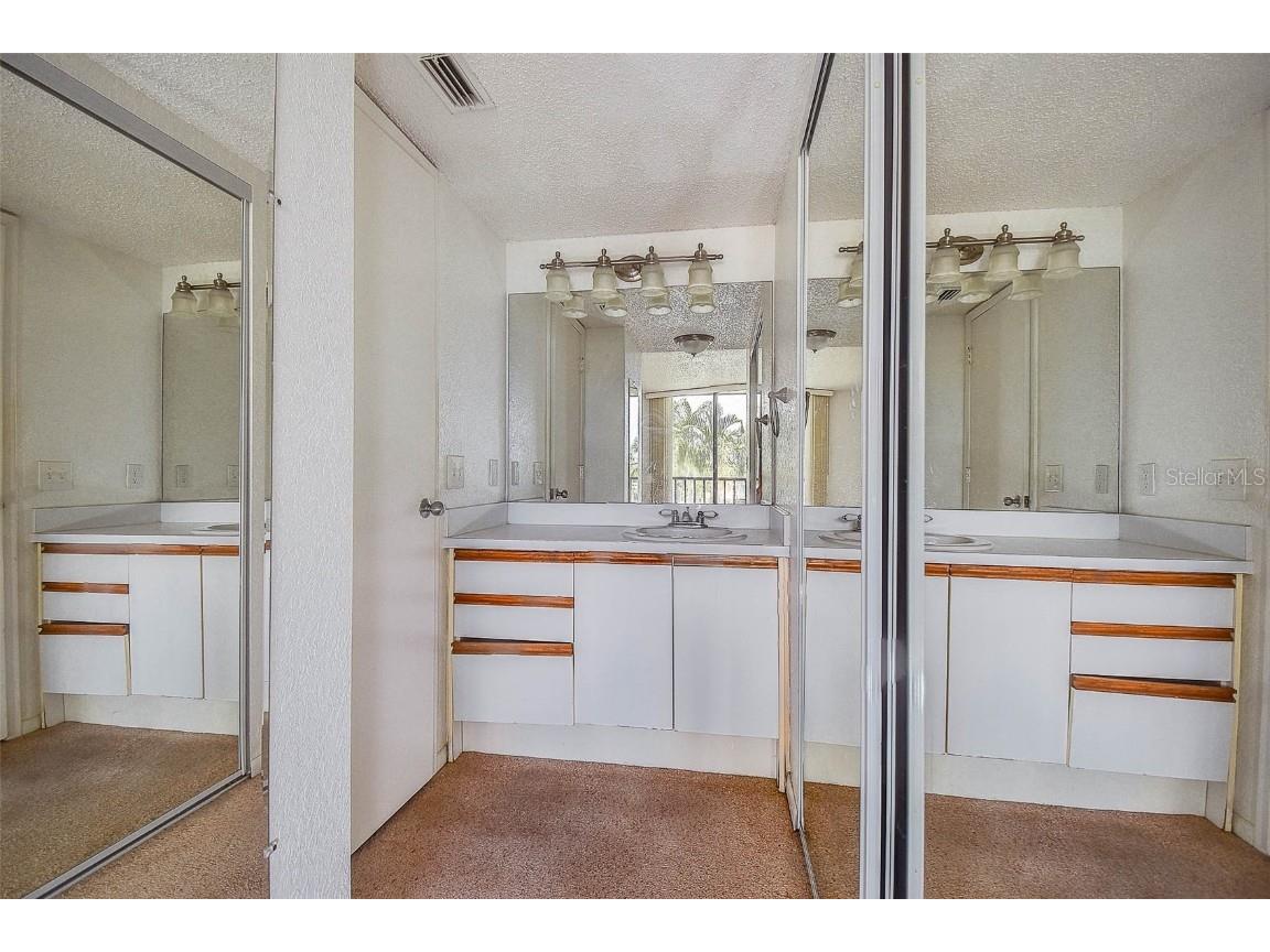 1000 Cove Cay Drive #2C Clearwater FL 33760 TB8414159 image20