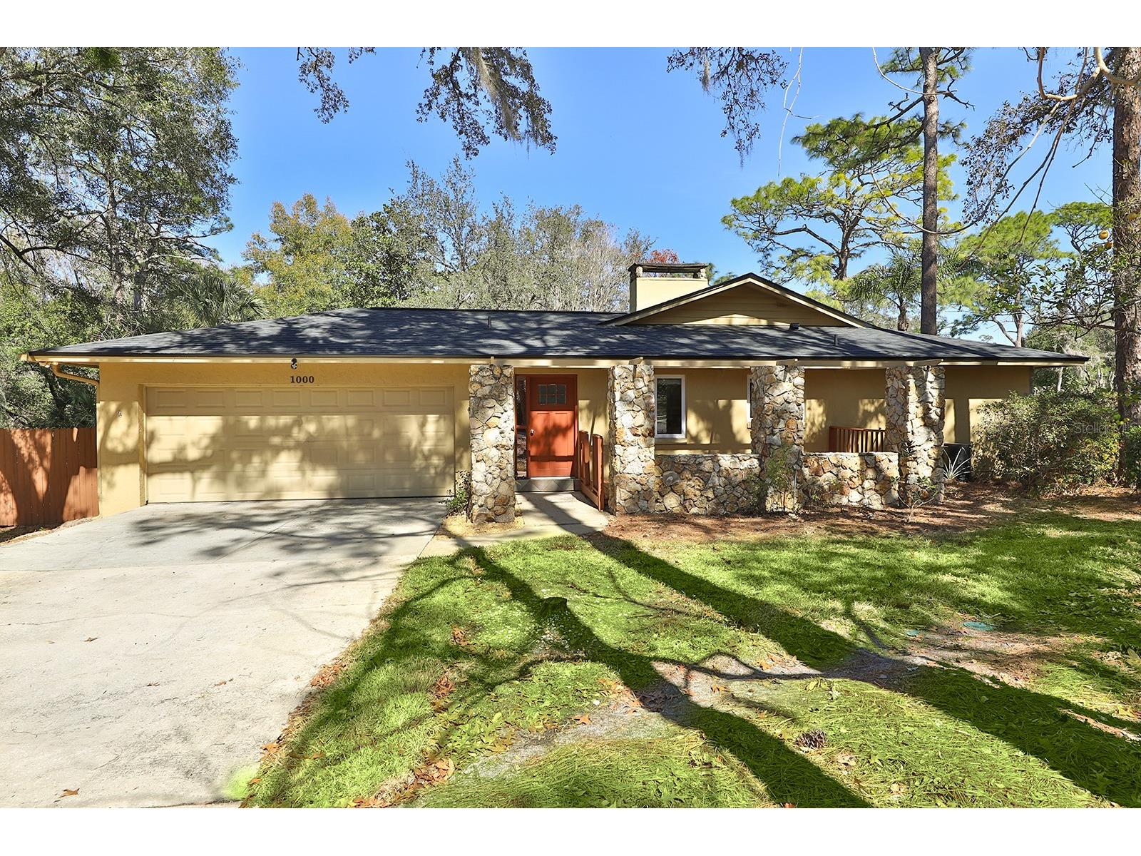 1000 Crooked Oak Court Longwood FL 32779 - LAKE BRANTLEY O6378220 image1