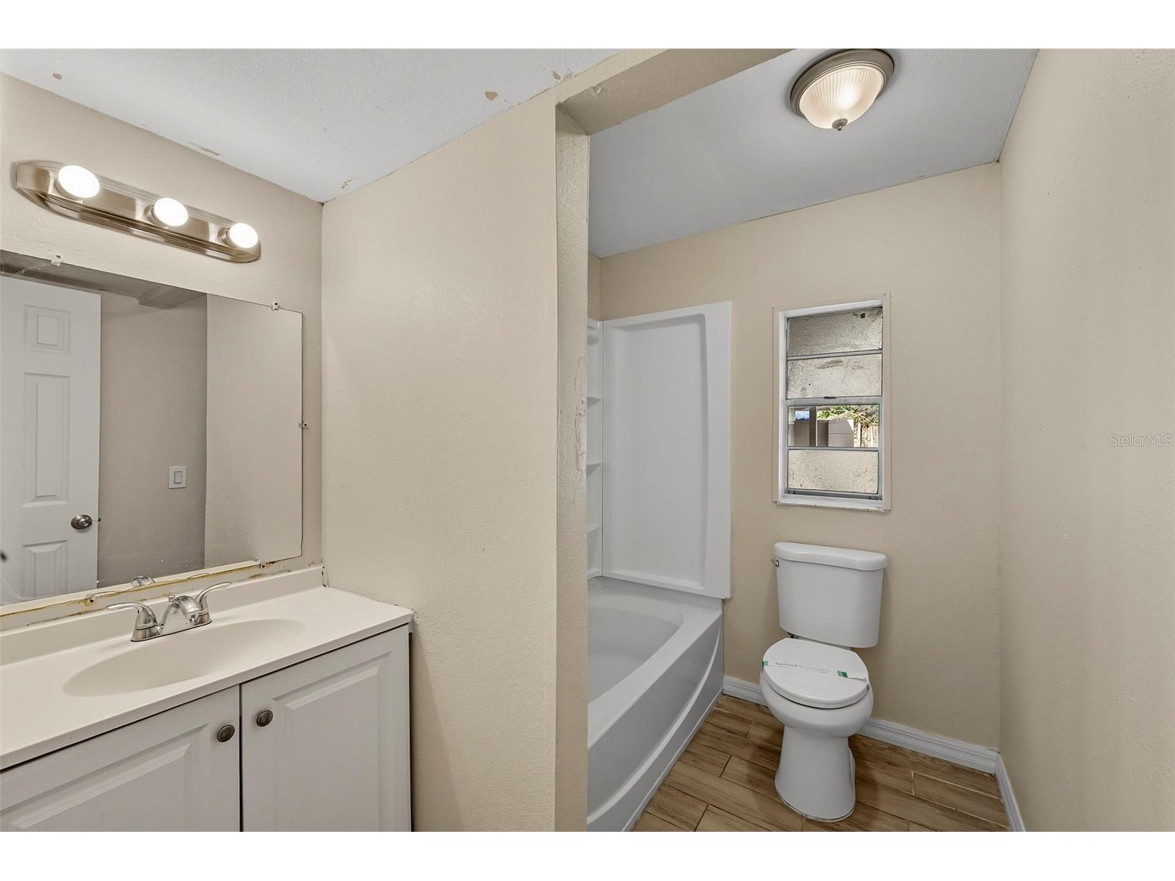 1000 Emeralda Road Orlando FL 32808 O6416882 image33