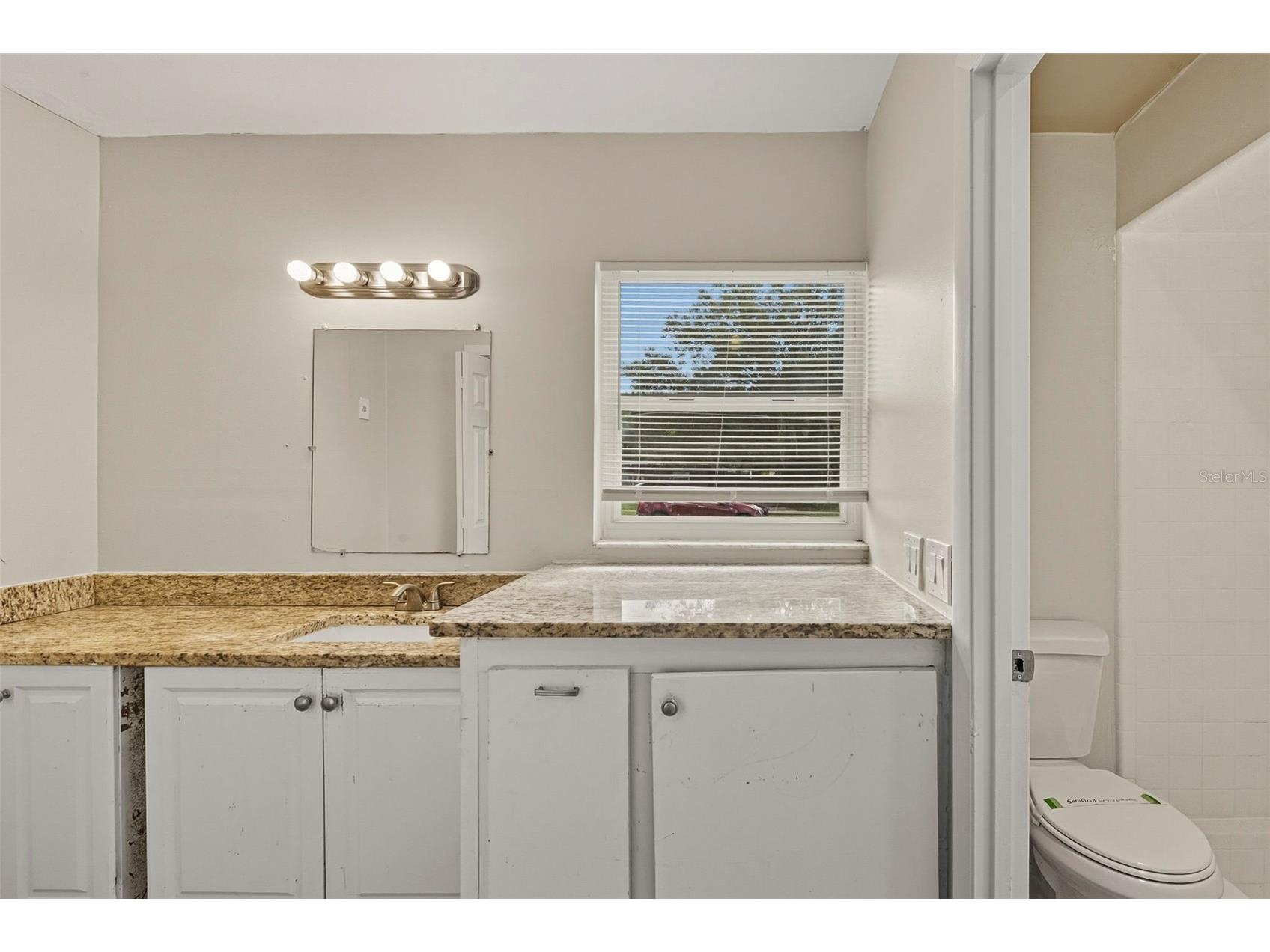 1000 Emeralda Road Orlando FL 32808 O6416882 image38