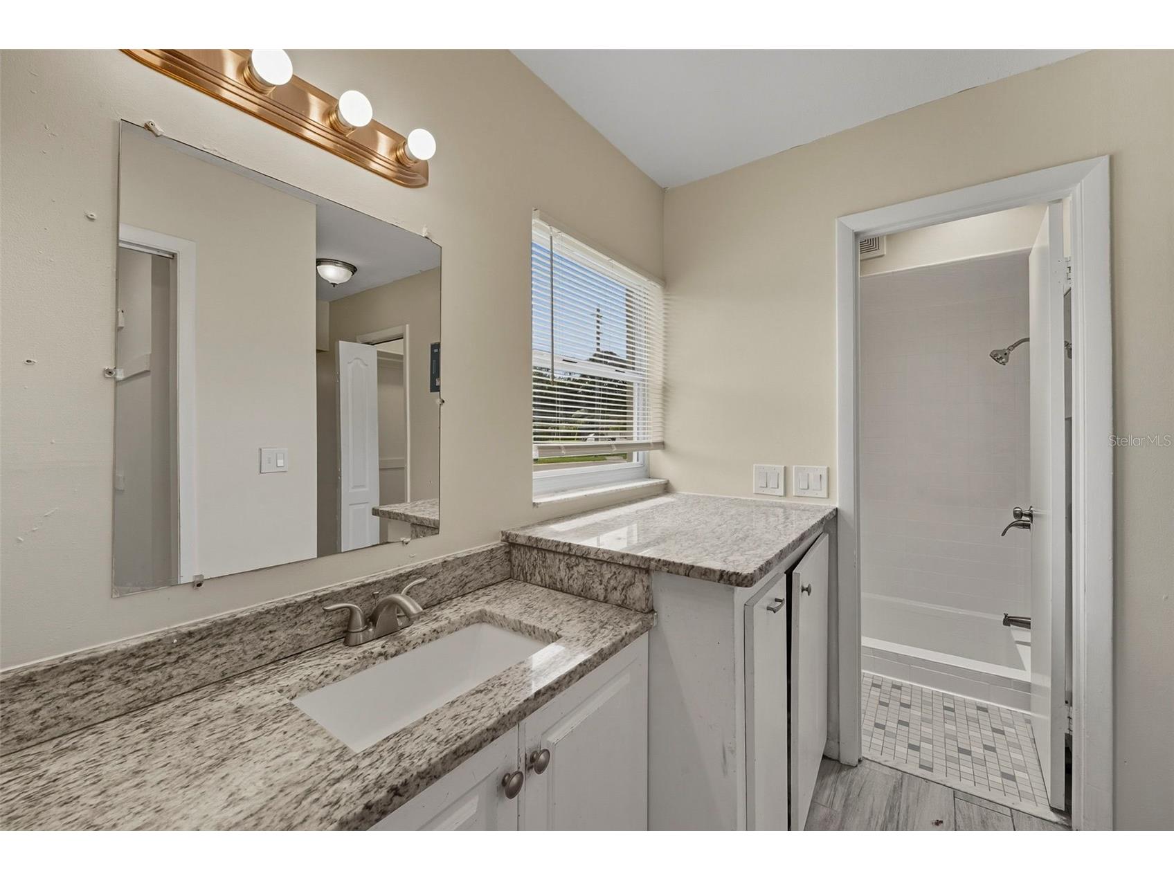 1000 Emeralda Road Orlando FL 32808 O6416882 image39