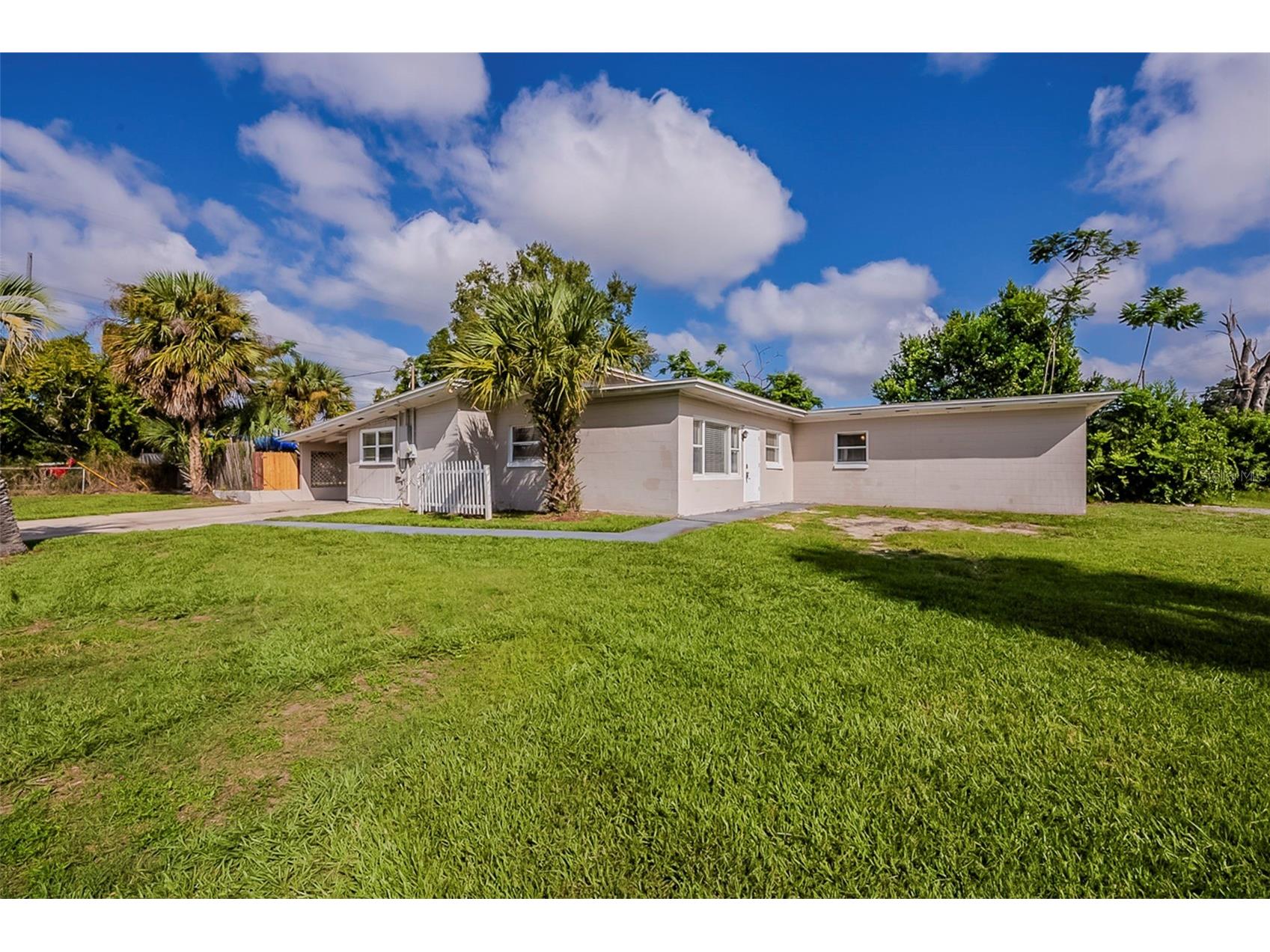1000 Emeralda Road Orlando FL 32808 O6416882 image4