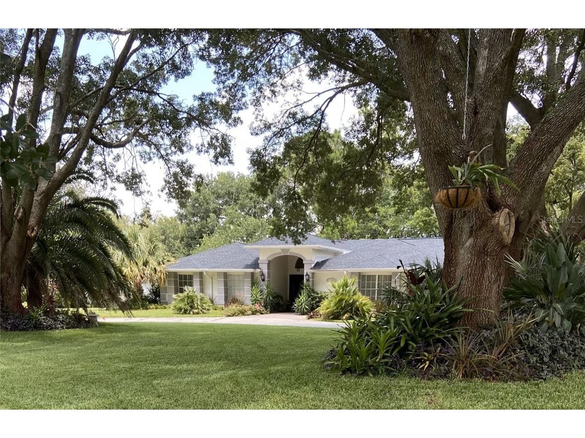 1000 Florian Way Spring Hill FL 34609 W7872637 image1