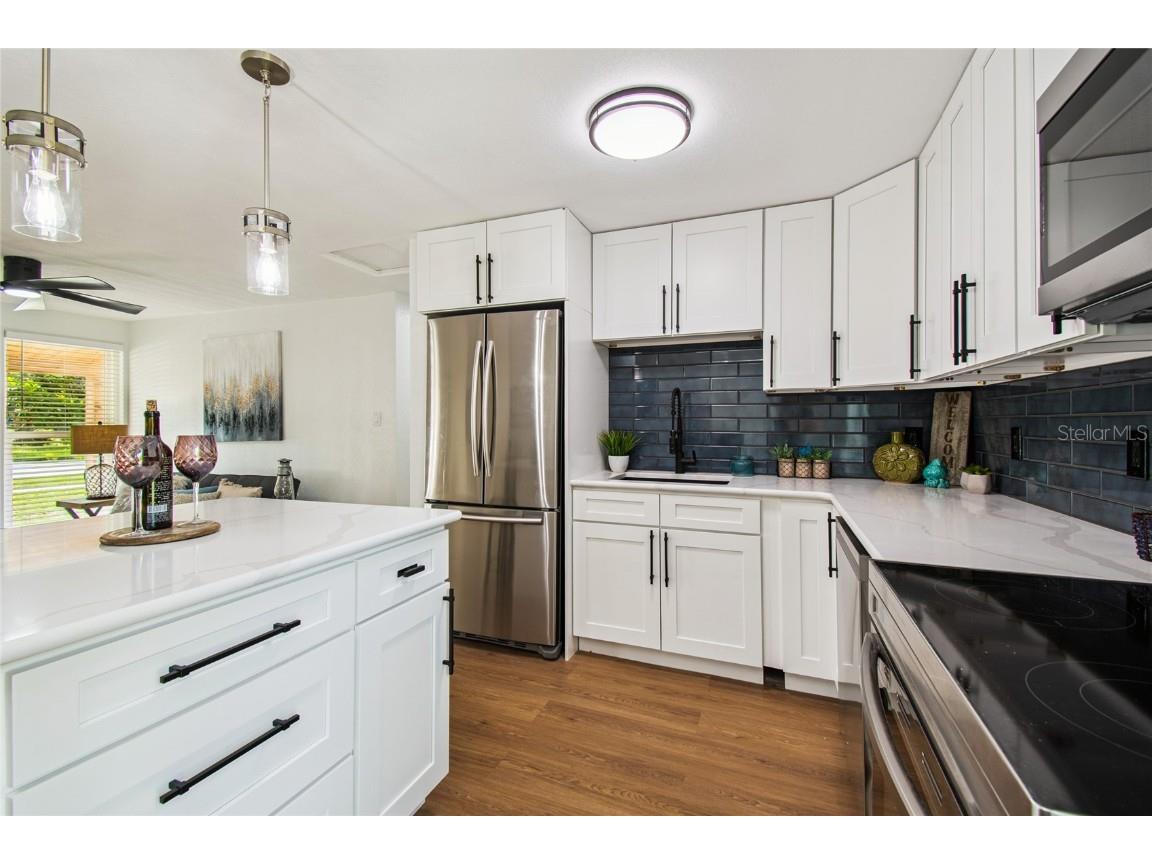 1000 Hollywood Avenue Clearwater FL 33759 TB8413899 image10