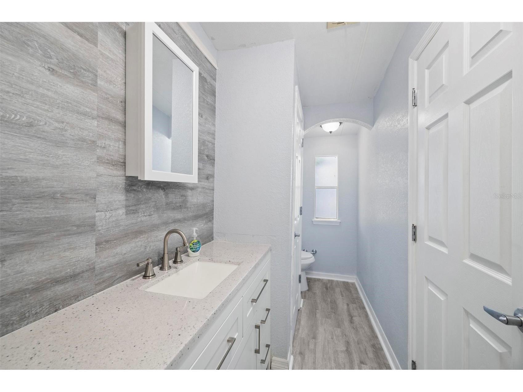 1000 Kings Highway #101 Port Charlotte FL 33980 C7525593 image13