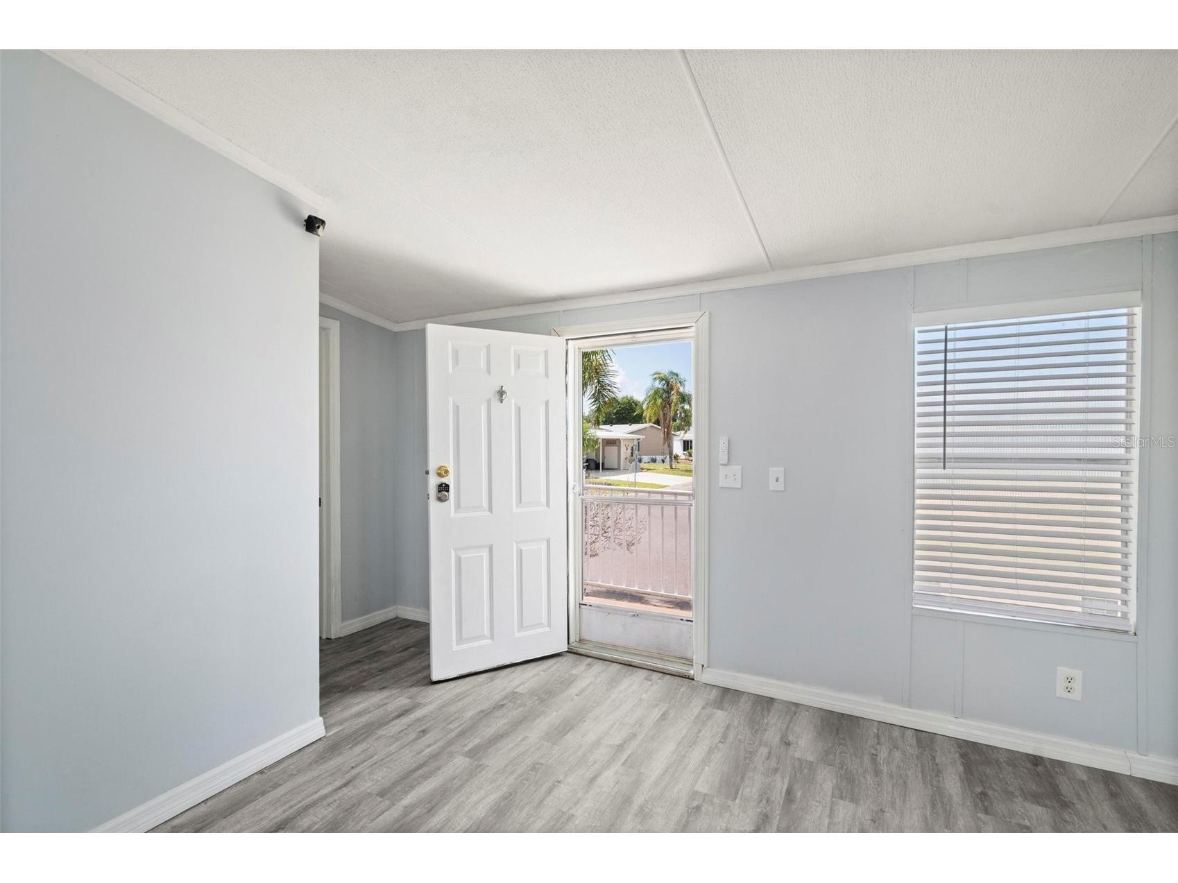 1000 Kings Highway #101 Port Charlotte FL 33980 C7525593 image2