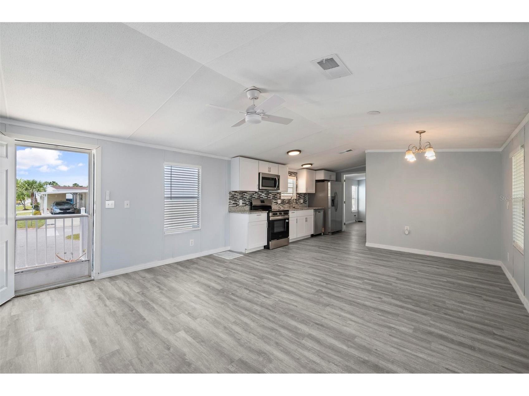 1000 Kings Highway #101 Port Charlotte FL 33980 C7525593 image4