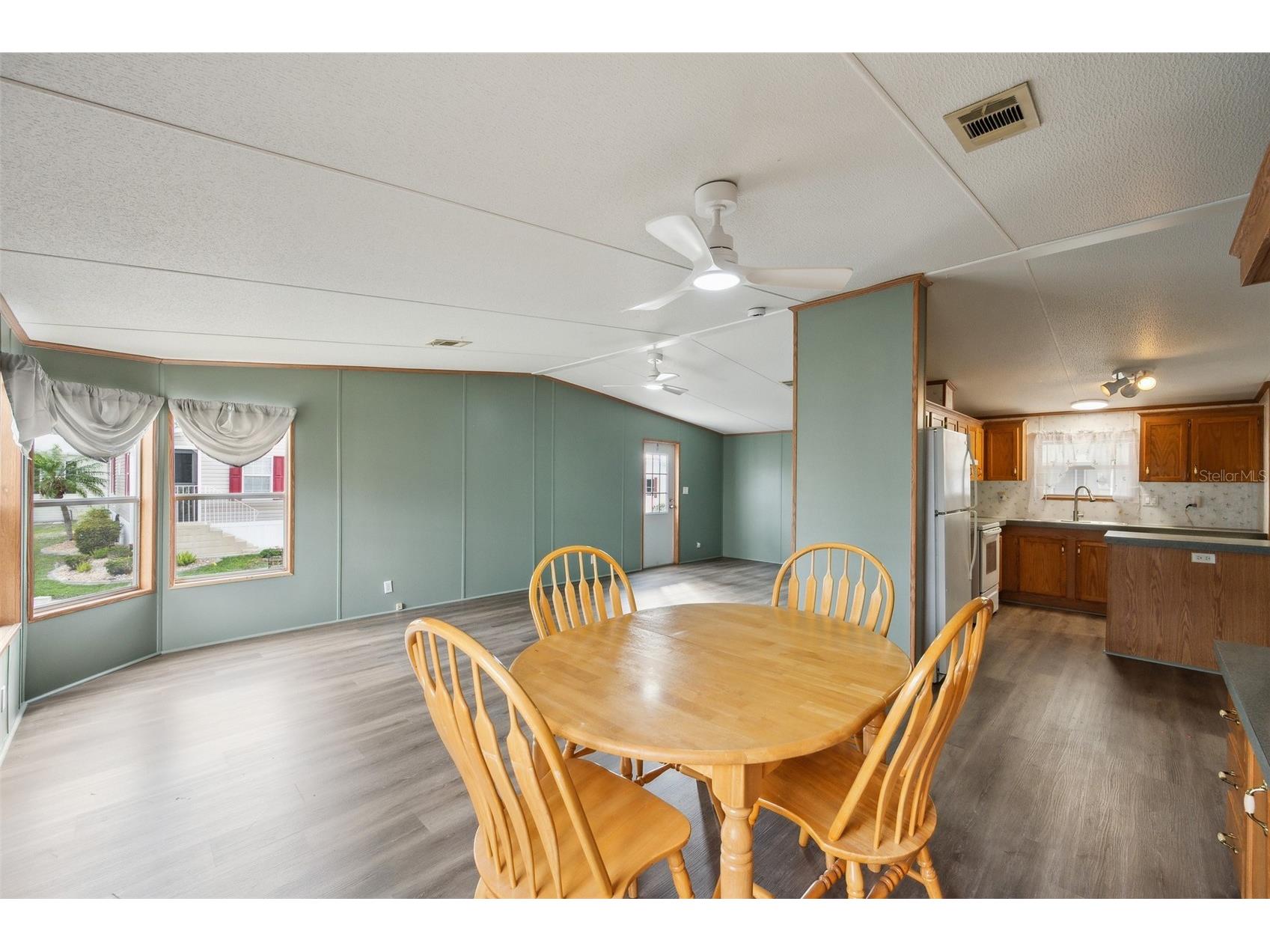 1000 Kings Highway #104 Port Charlotte FL 33980 C7511583 image16