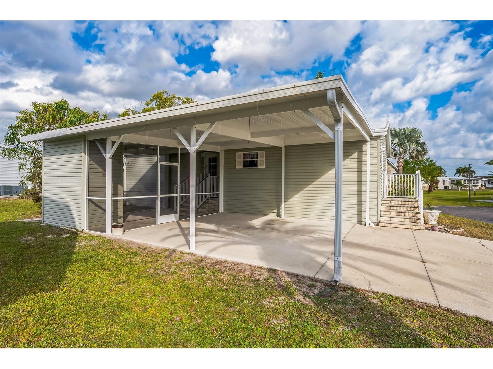 1000 Kings Highway #104 Port Charlotte FL 33980 C7511583 image4