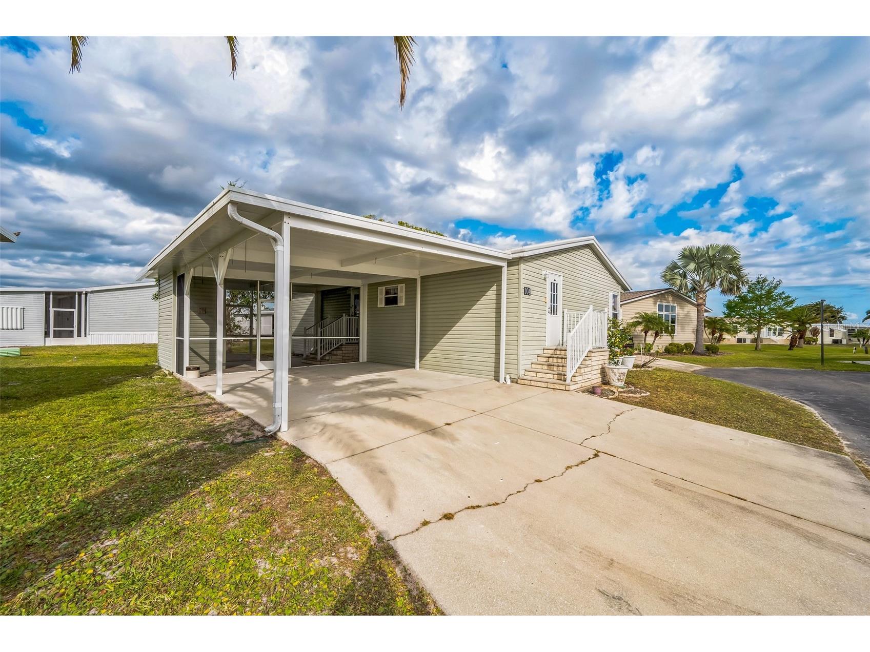 1000 Kings Highway #104 Port Charlotte FL 33980 C7511583 image42