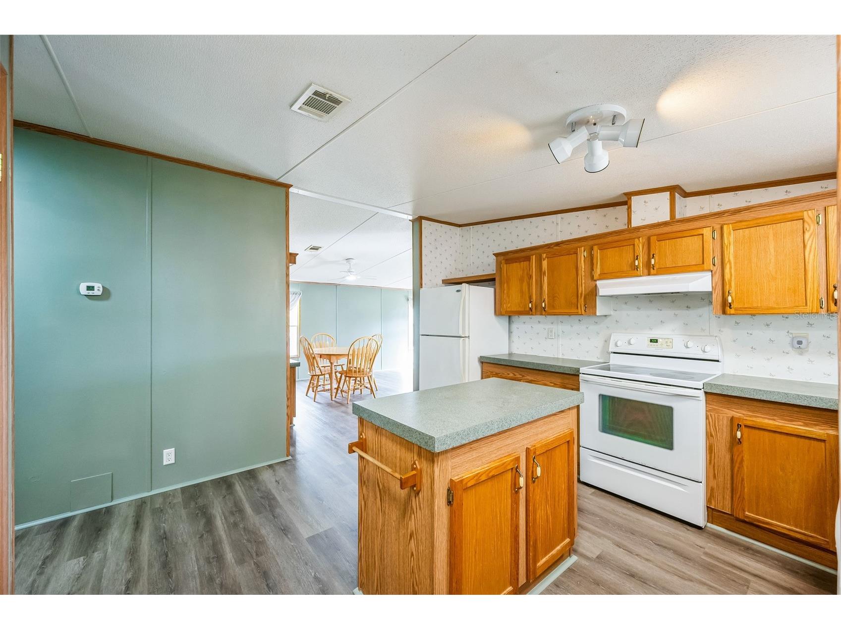 1000 Kings Highway #104 Port Charlotte FL 33980 C7511583 image7