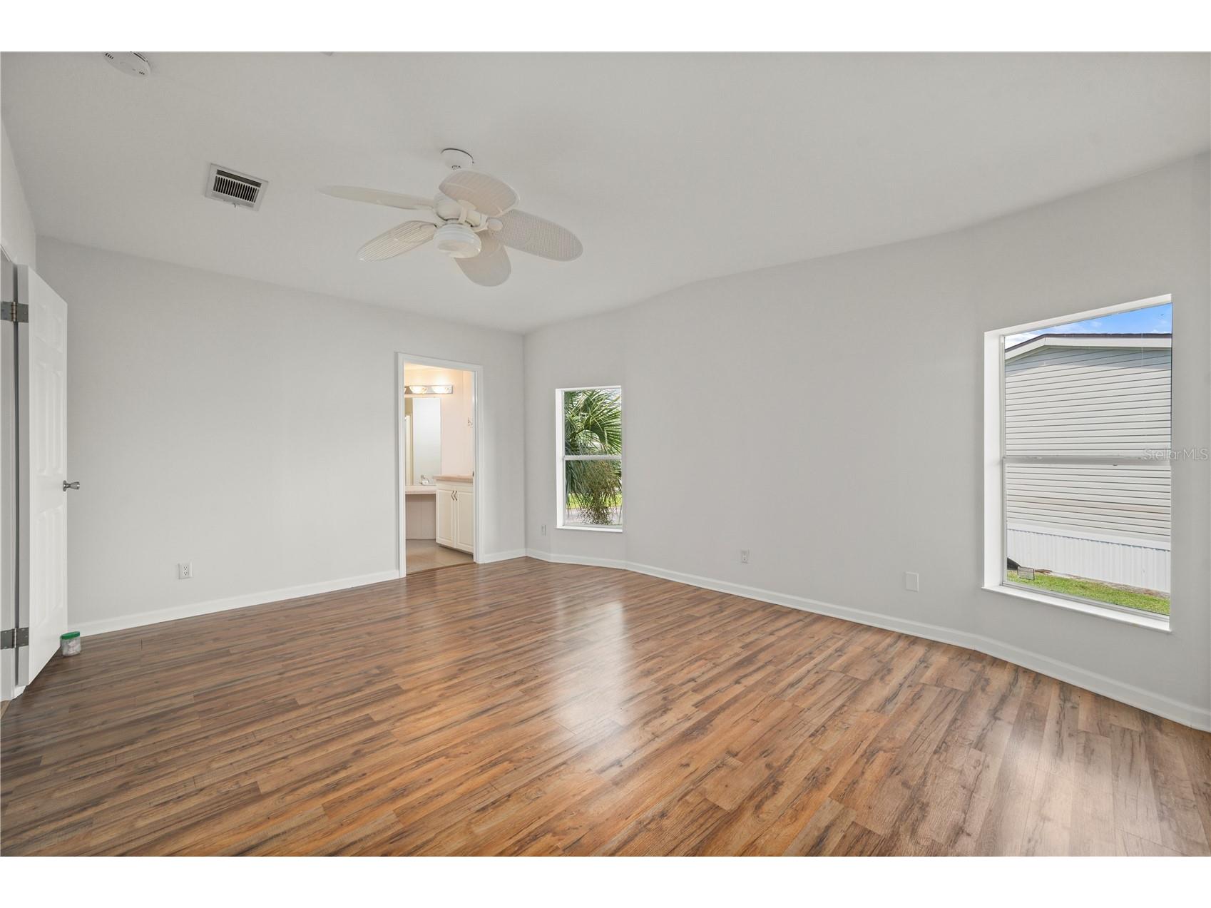 1000 Kings Highway #111 Port Charlotte FL 33980 C7520555 image16