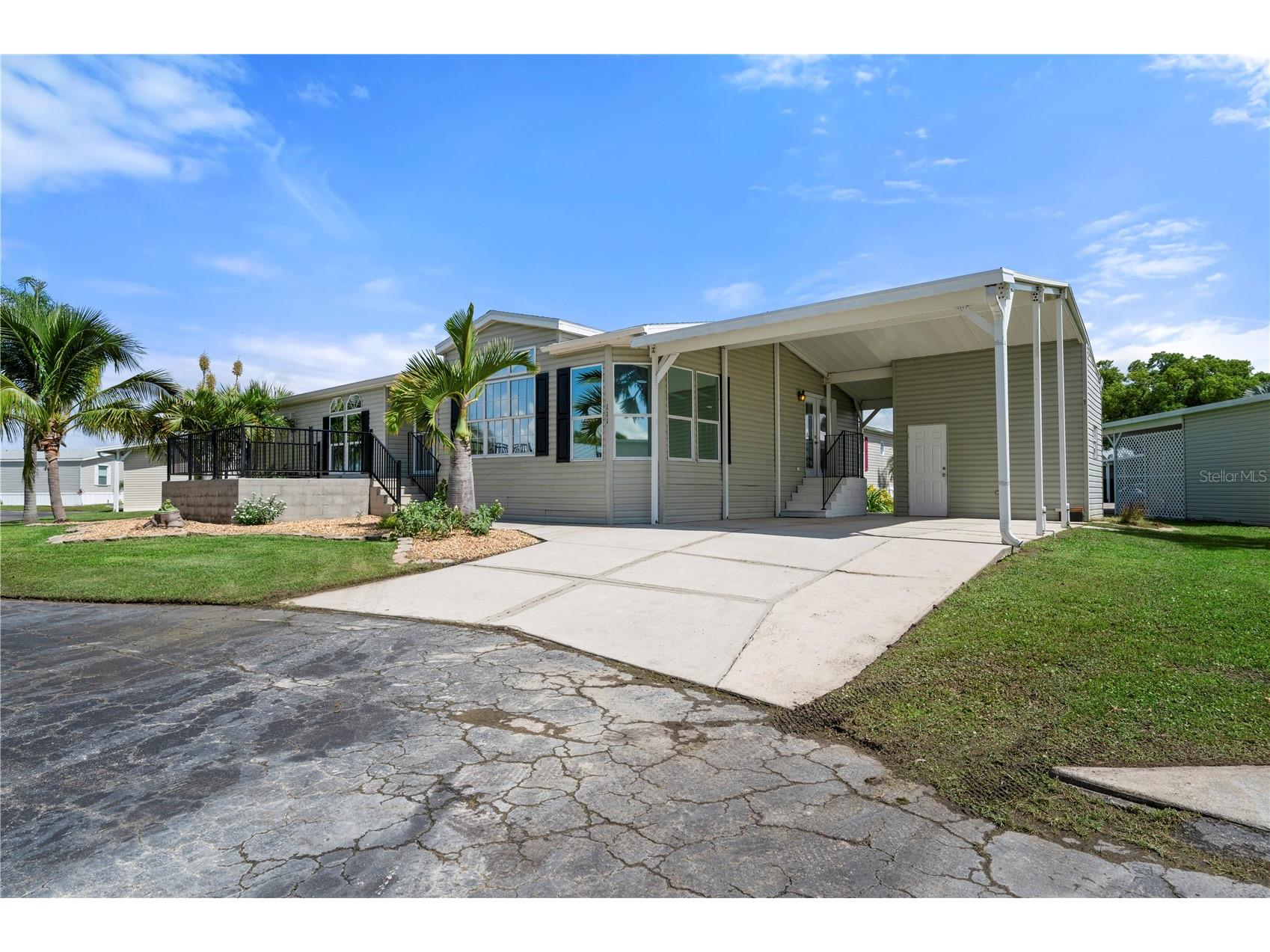 1000 Kings Highway #111 Port Charlotte FL 33980 C7520555 image3