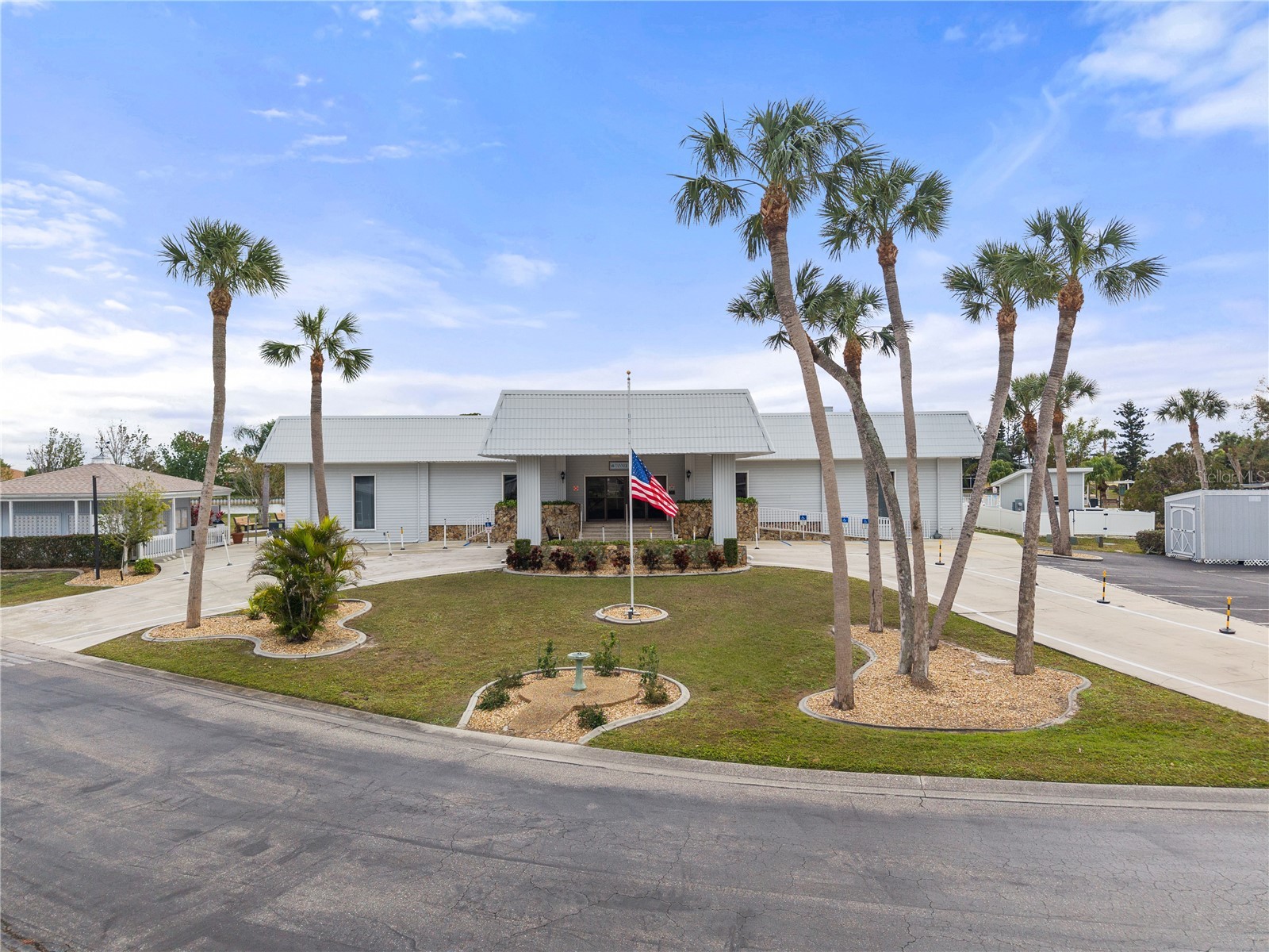 1000 Kings Highway #133 Port Charlotte FL 33980 C7519422 image50