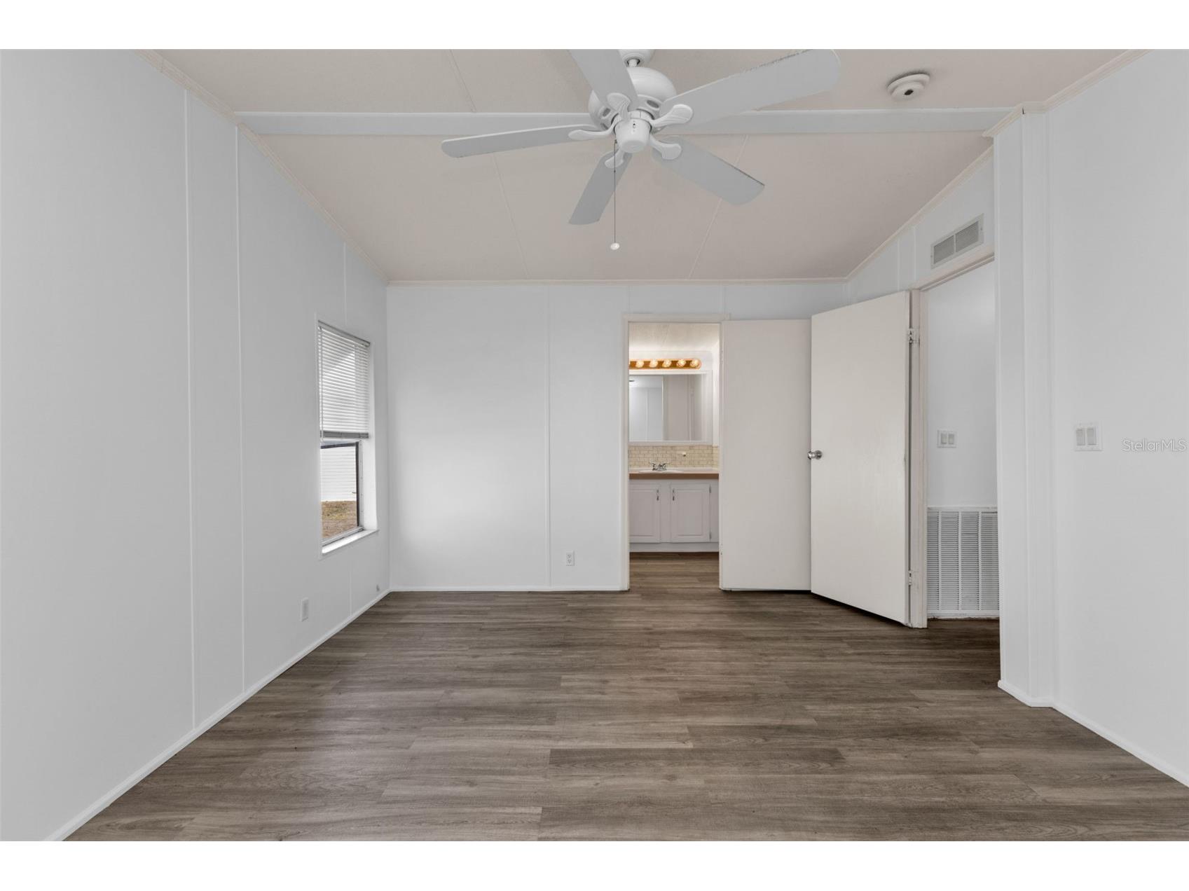 1000 Kings Highway #18 Port Charlotte FL 33980 C7522733 image33
