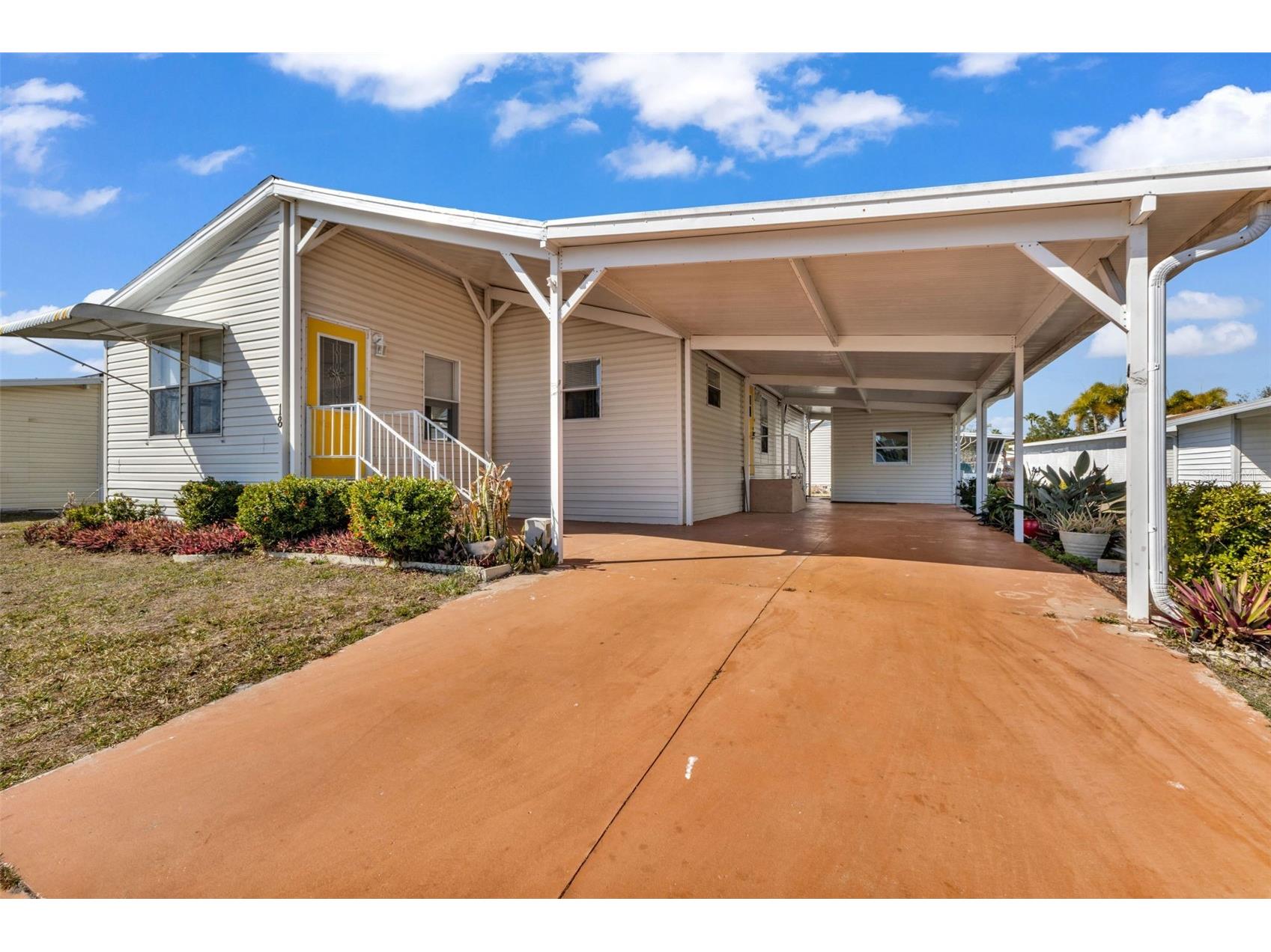 1000 Kings Highway #18 Port Charlotte FL 33980 C7522733 image36