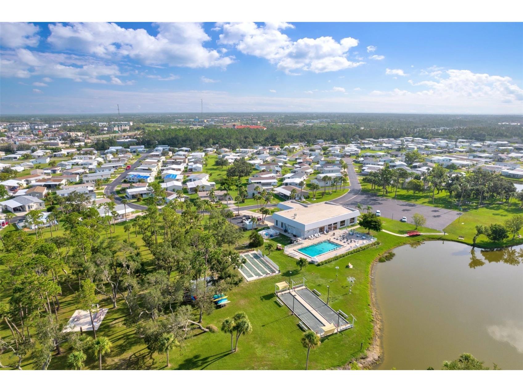 1000 Kings Highway #18 Port Charlotte FL 33980 C7522733 image54