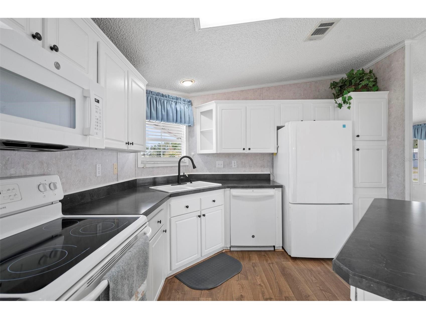 1000 Kings Highway #224 Port Charlotte FL 33980 C7525590 image5