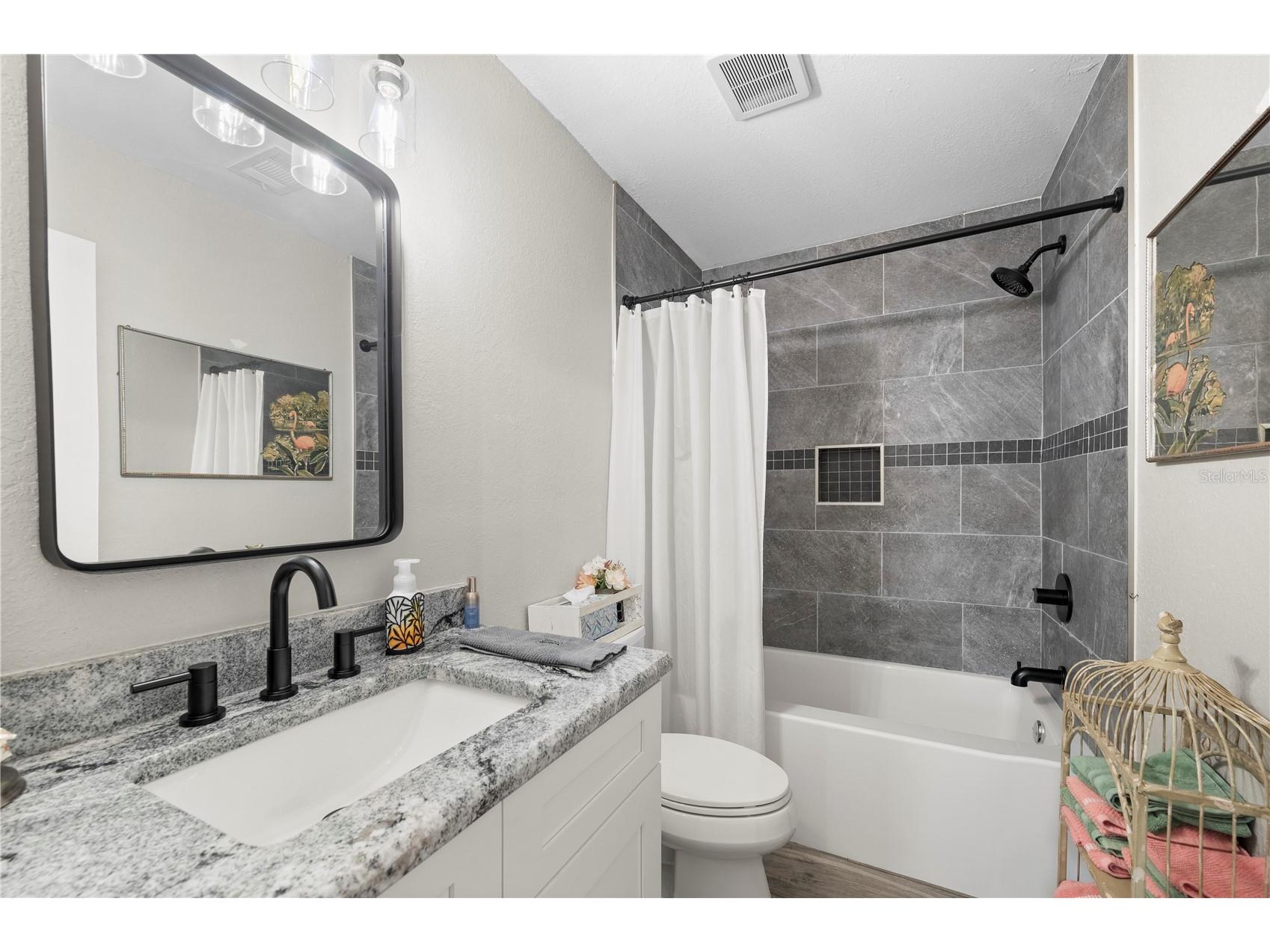 1000 Kings Highway #309 Port Charlotte FL 33980 C7516975 image32