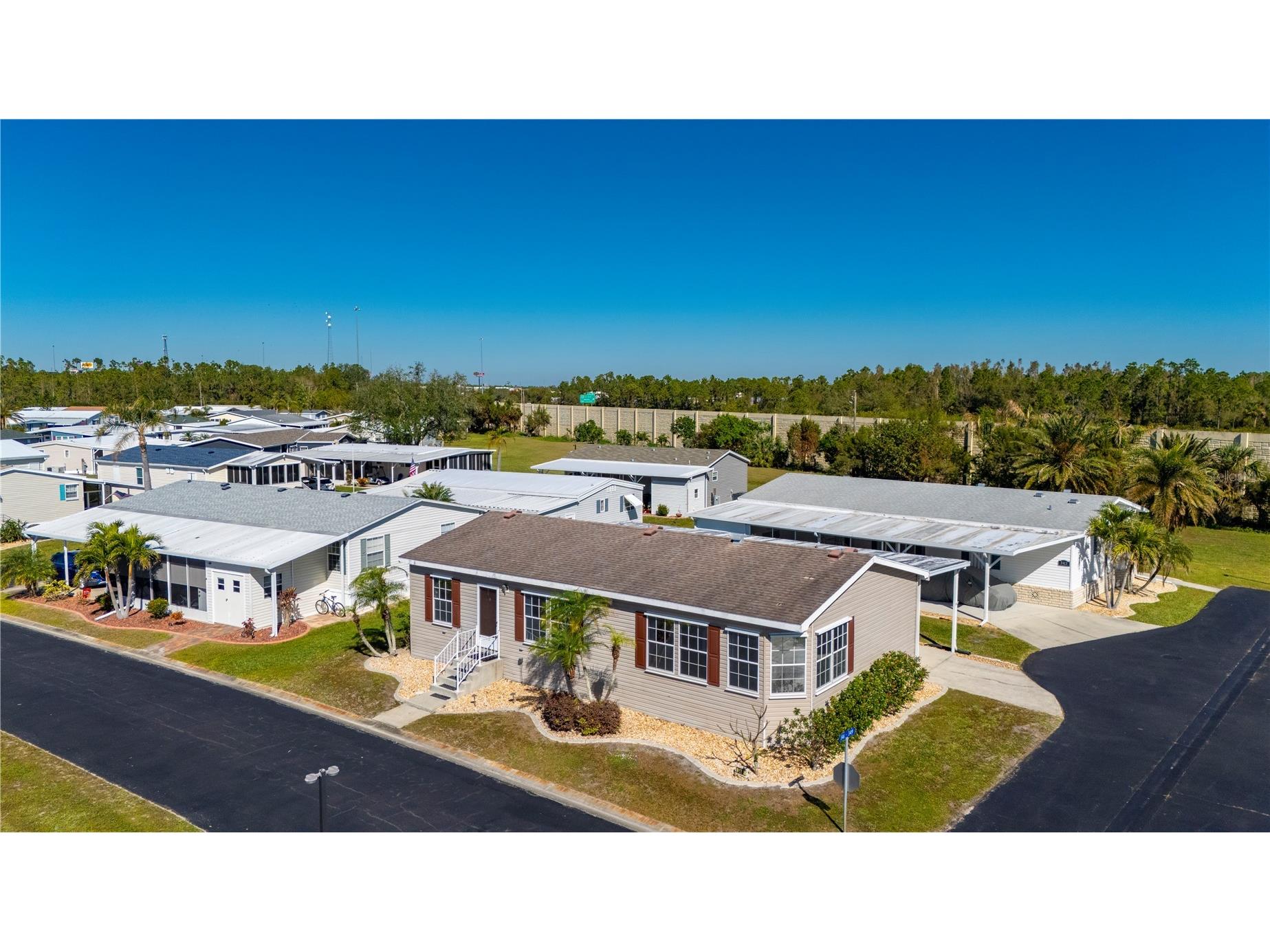 1000 Kings Highway #346 Port Charlotte FL 33980 C7526833 image1
