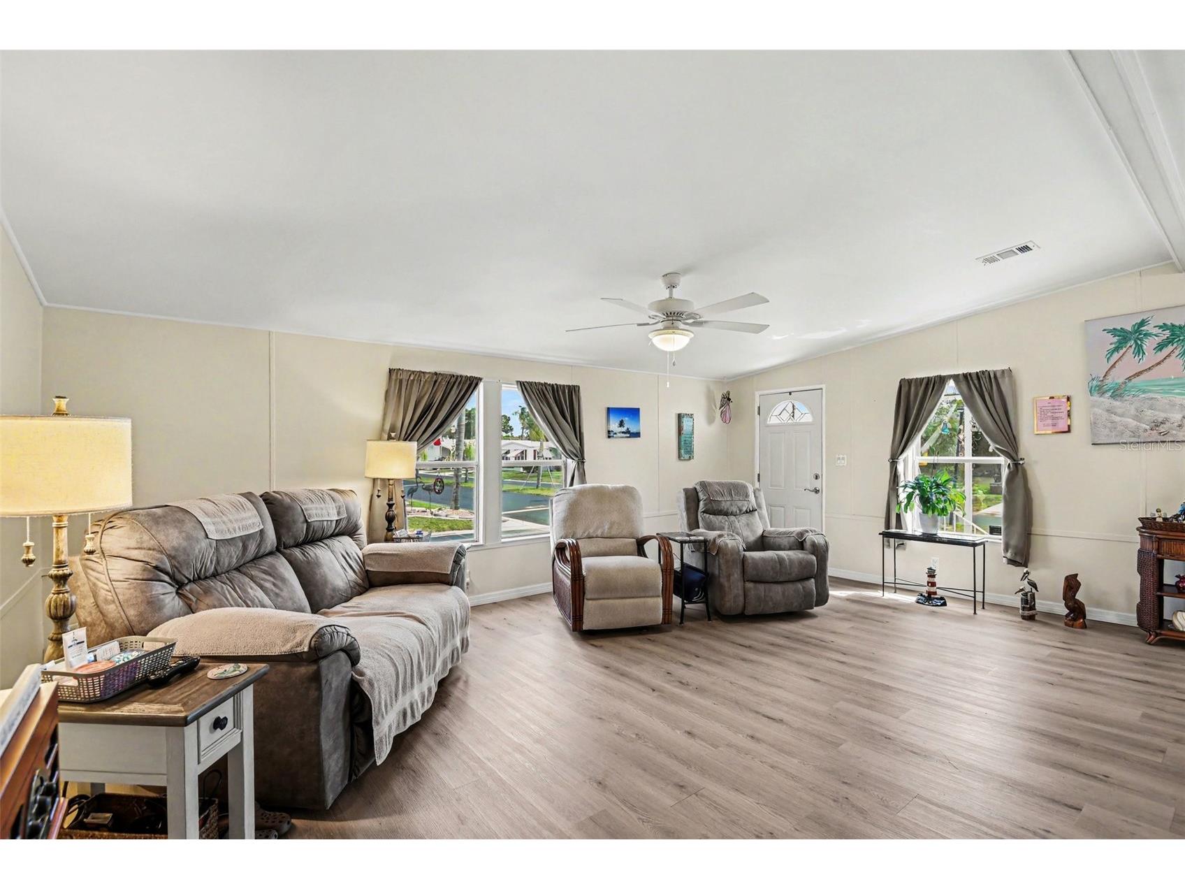 1000 Kings Highway #366 Punta Gorda FL 33980 C7526216 image2