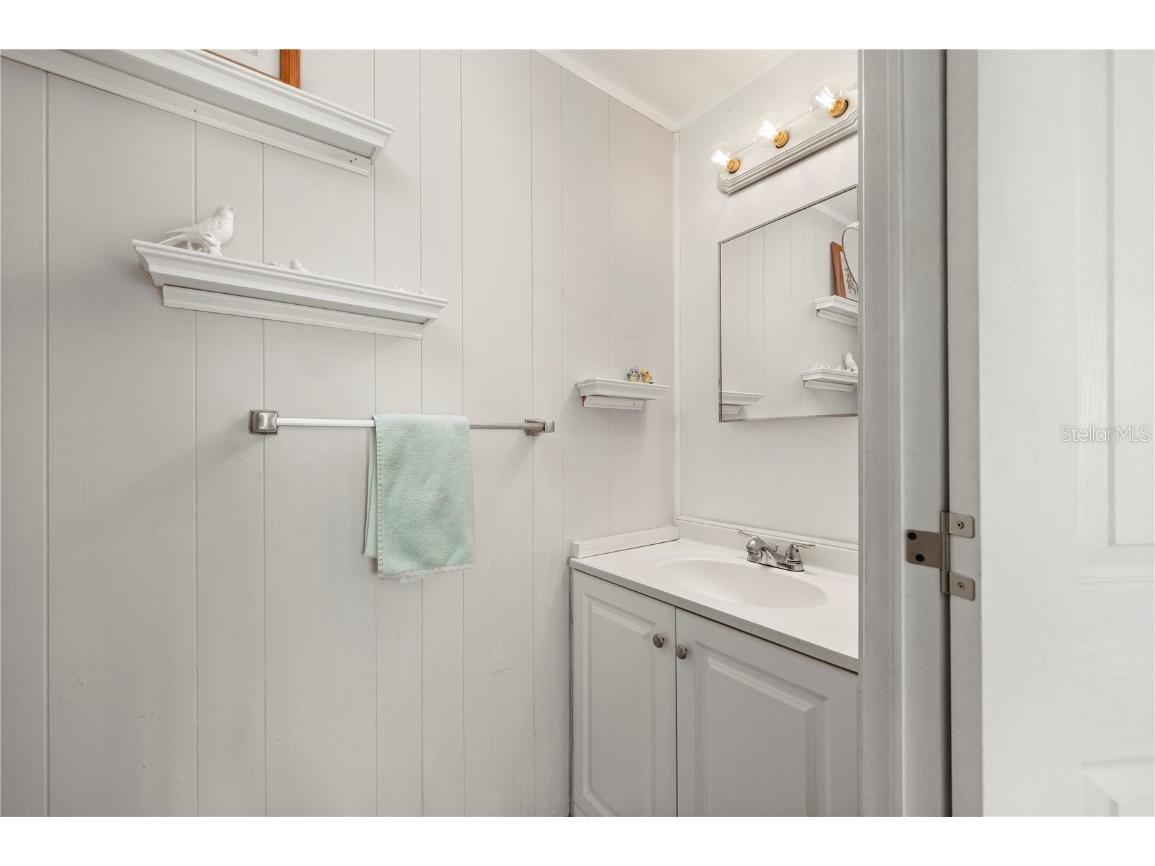 1000 Kings Highway #60 Port Charlotte FL 33980 C7516971 image17