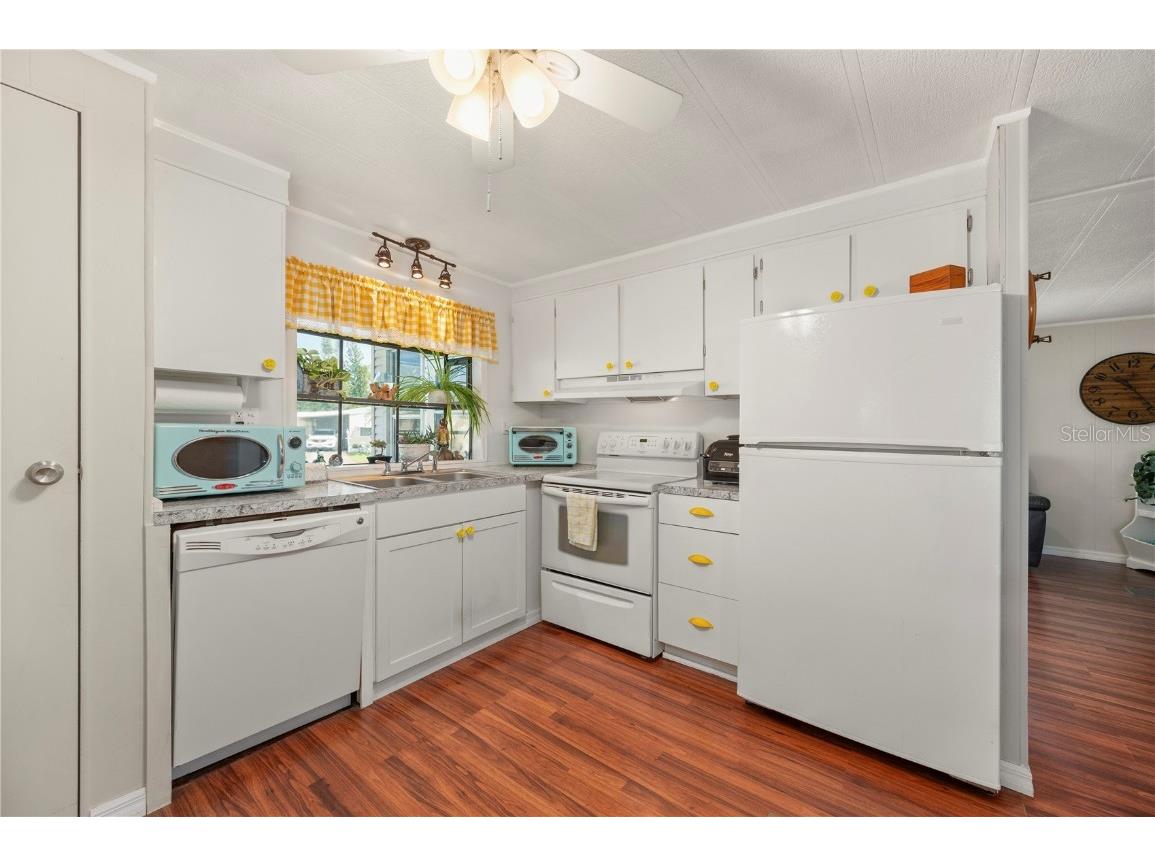 1000 Kings Highway #60 Port Charlotte FL 33980 C7516971 image5