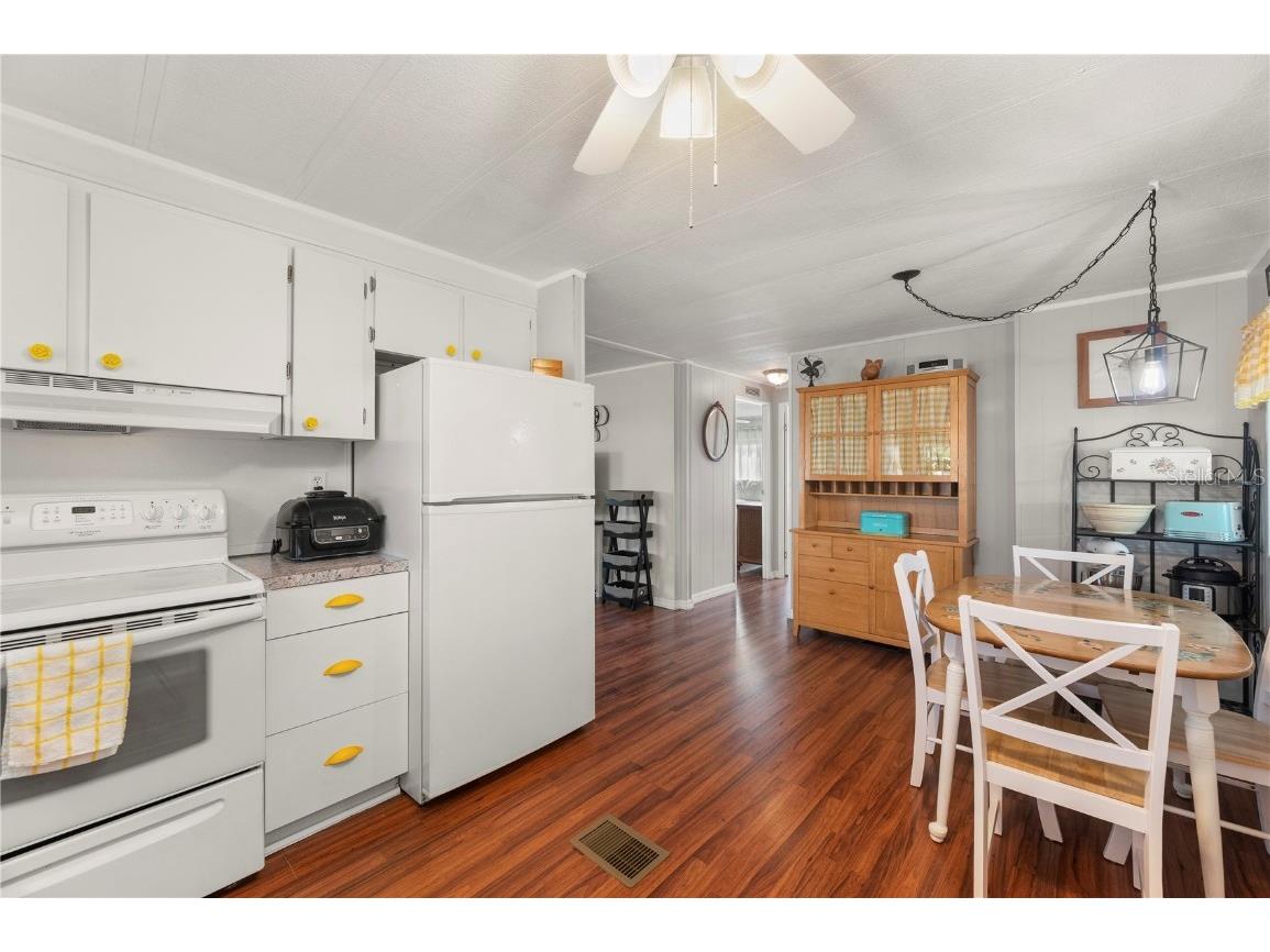 1000 Kings Highway #60 Port Charlotte FL 33980 C7516971 image7