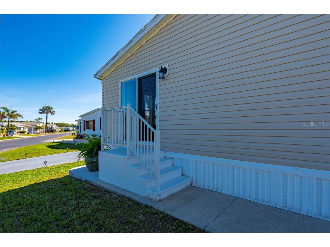 1000 Kings Highway #86 Port Charlotte FL 33980 C7505031 image32