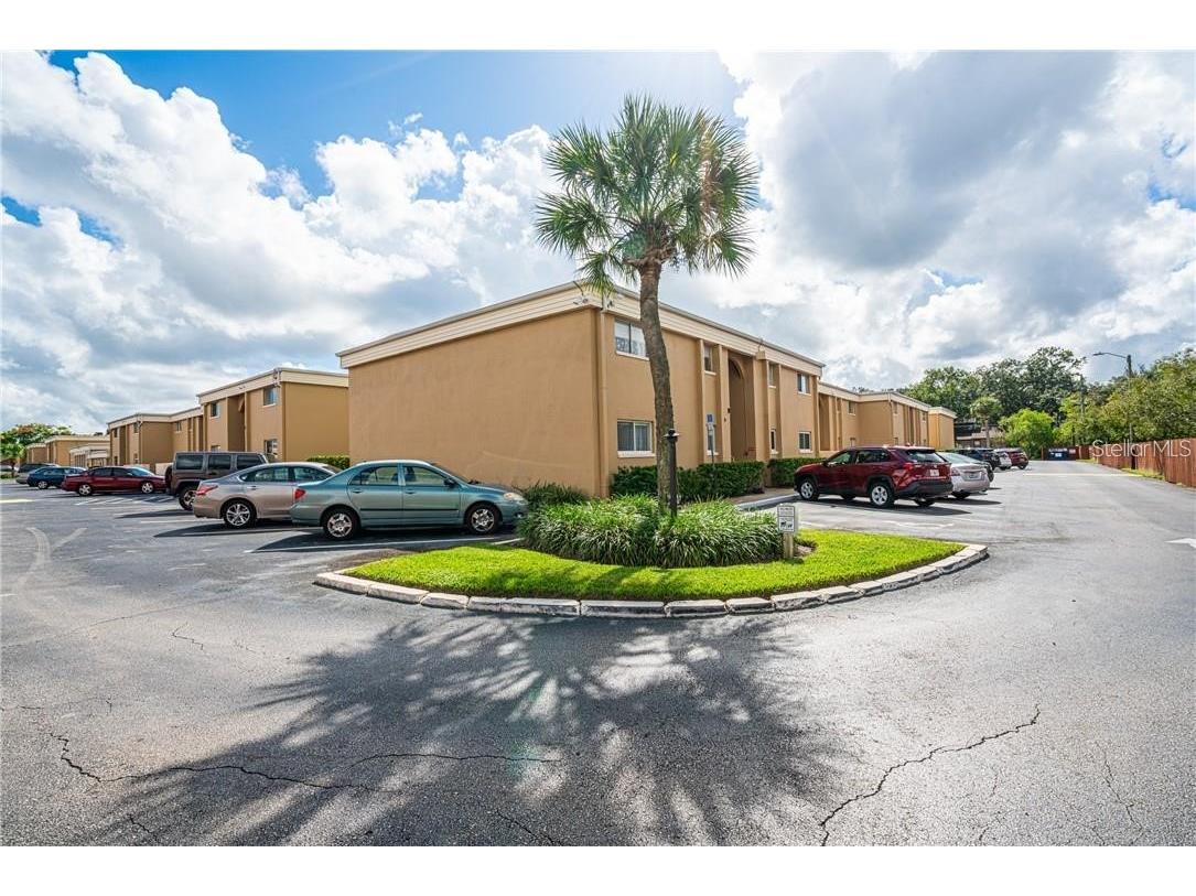 1000 Lake Of The Wood Boulevard #D202 Fern Park FL 32730 O6084189 image1